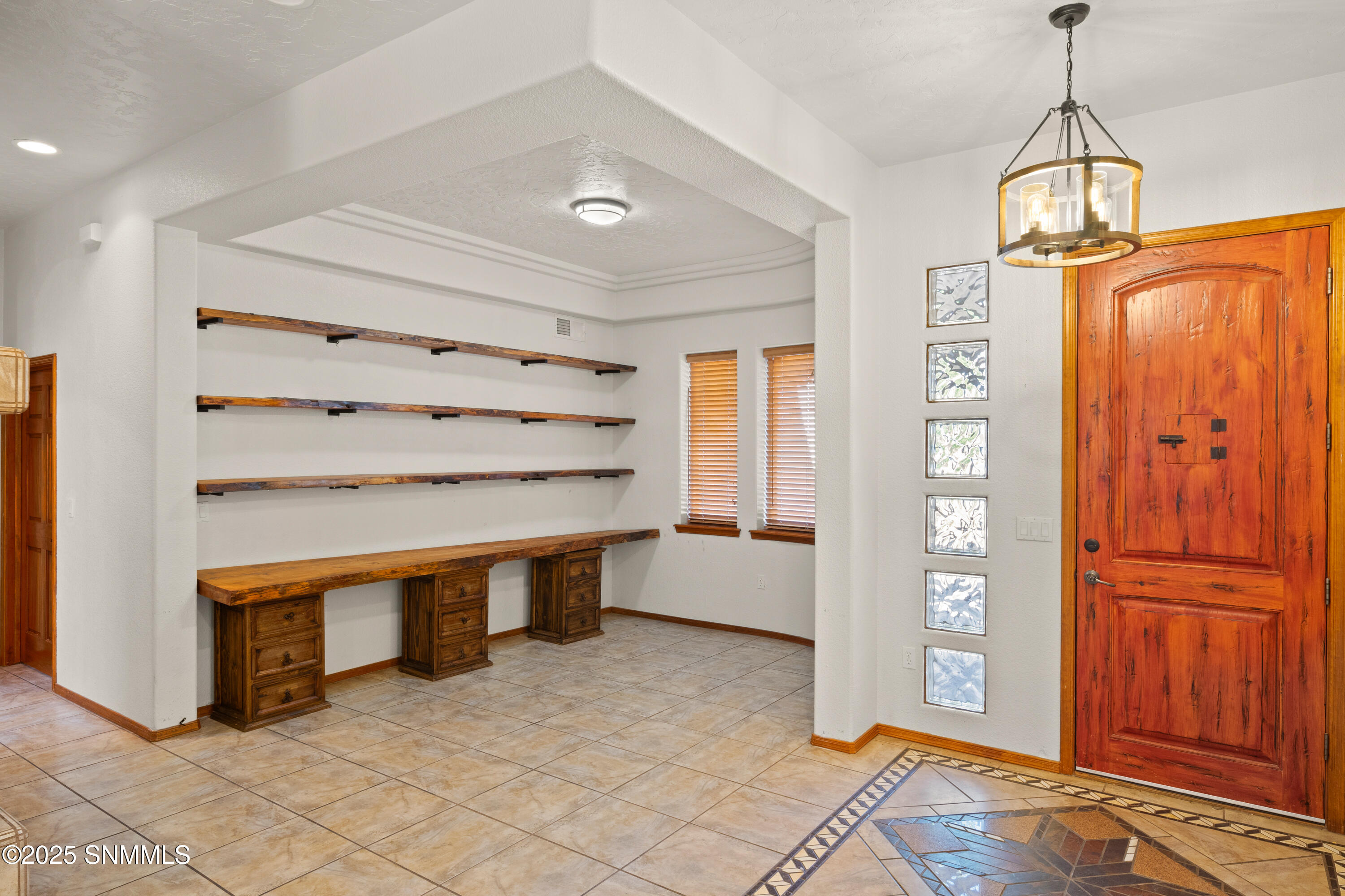 2045 Southern Star Loop Property Photo 10