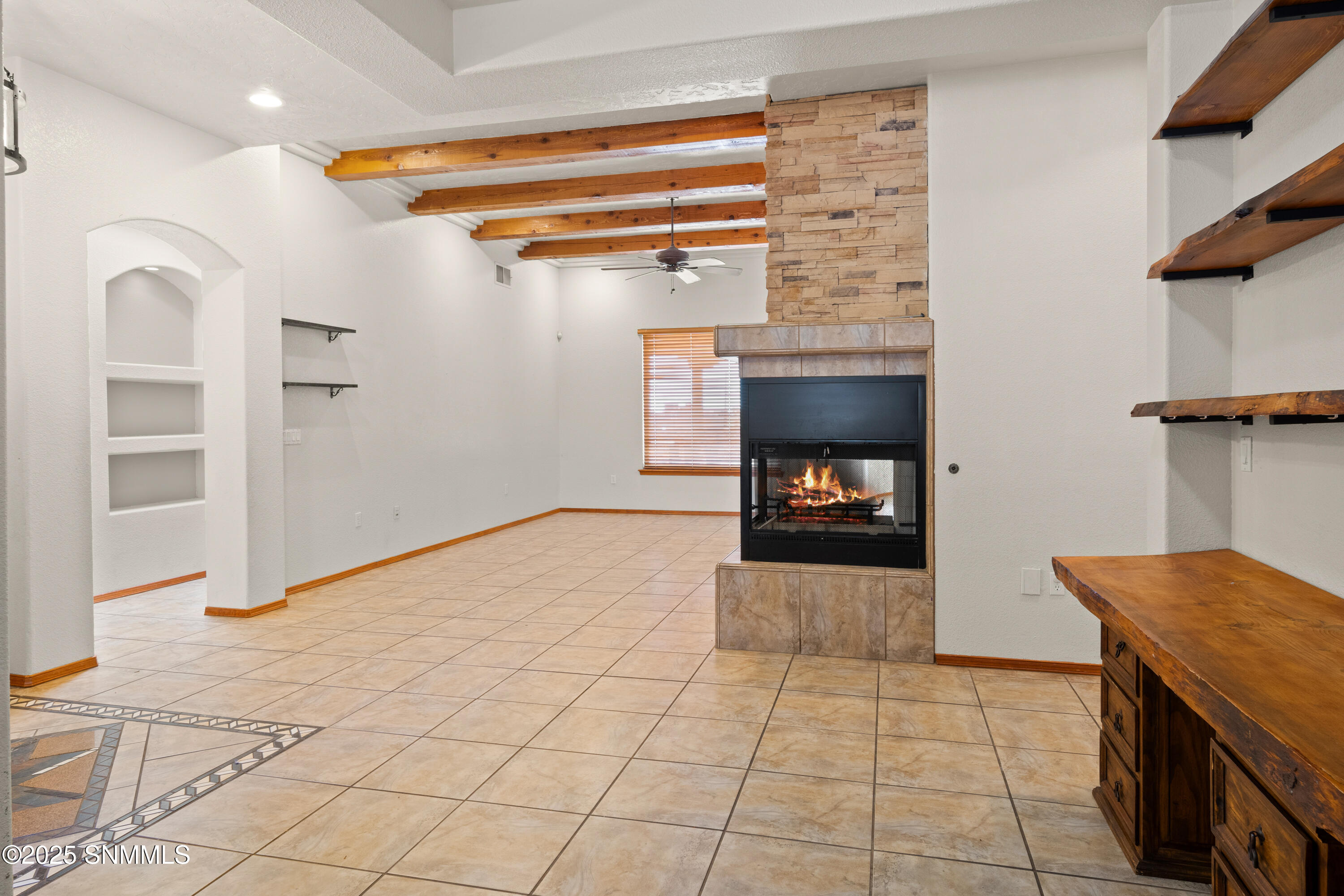 2045 Southern Star Loop Property Photo 13