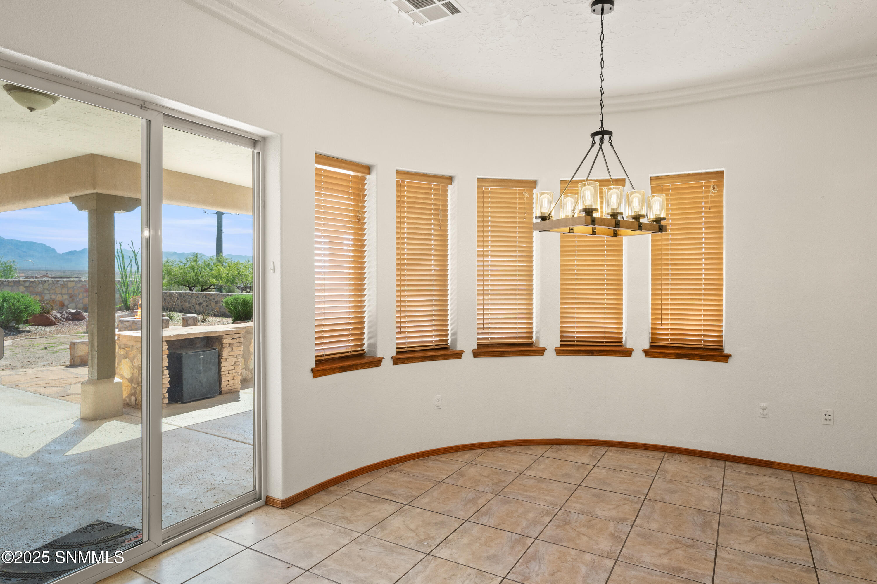 2045 Southern Star Loop Property Photo 23