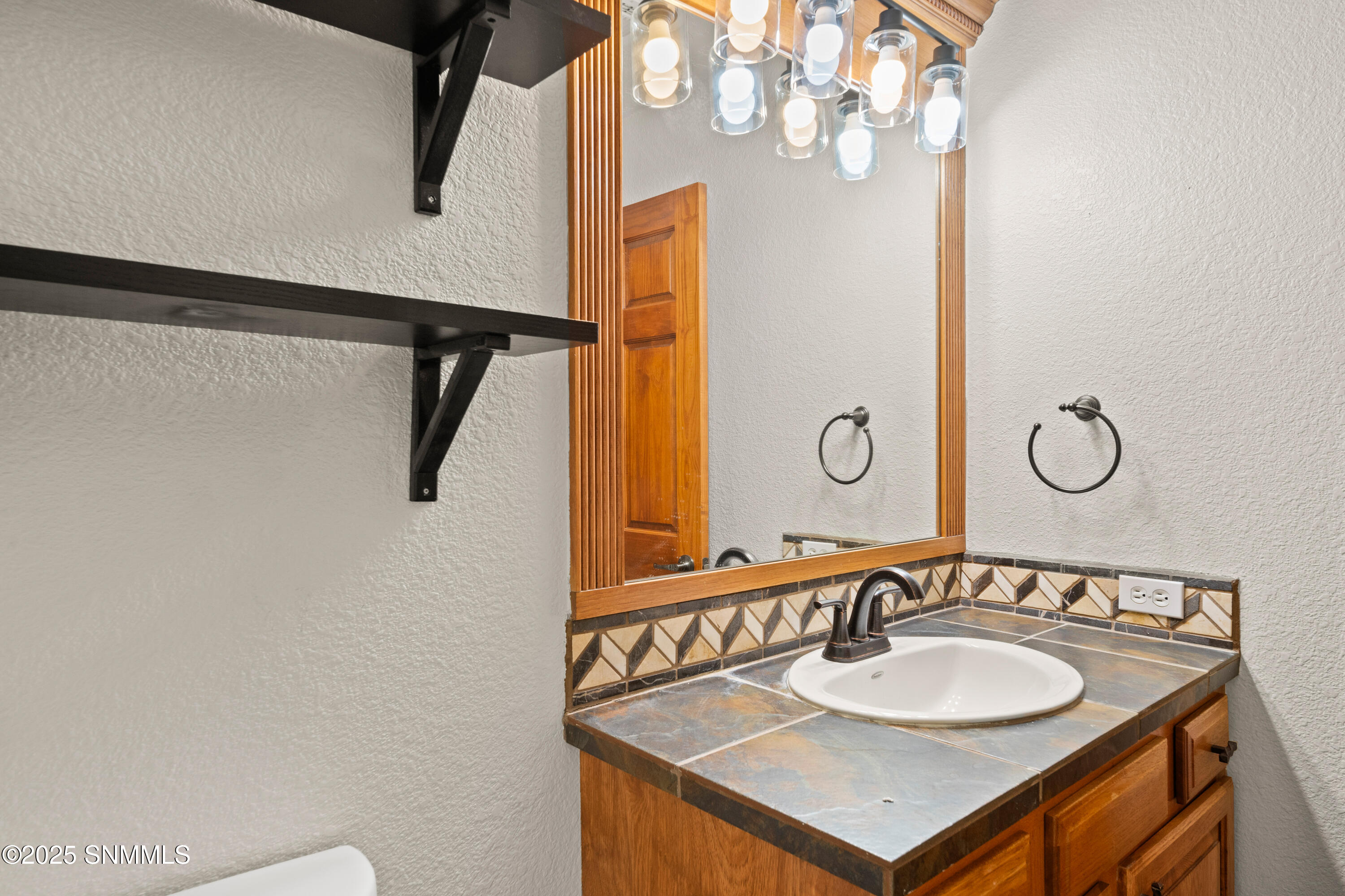 2045 Southern Star Loop Property Photo 39