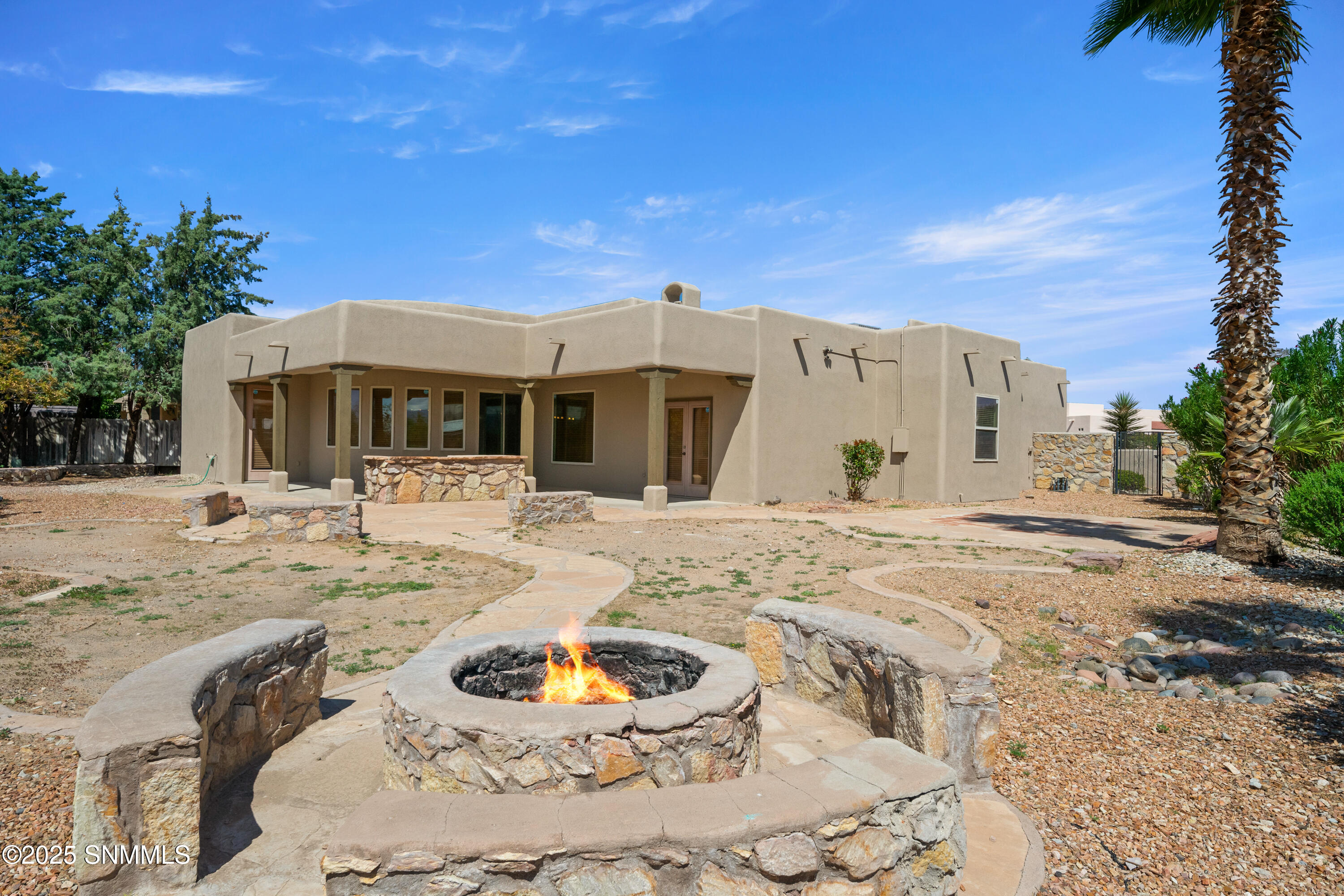 2045 Southern Star Loop Property Photo 56
