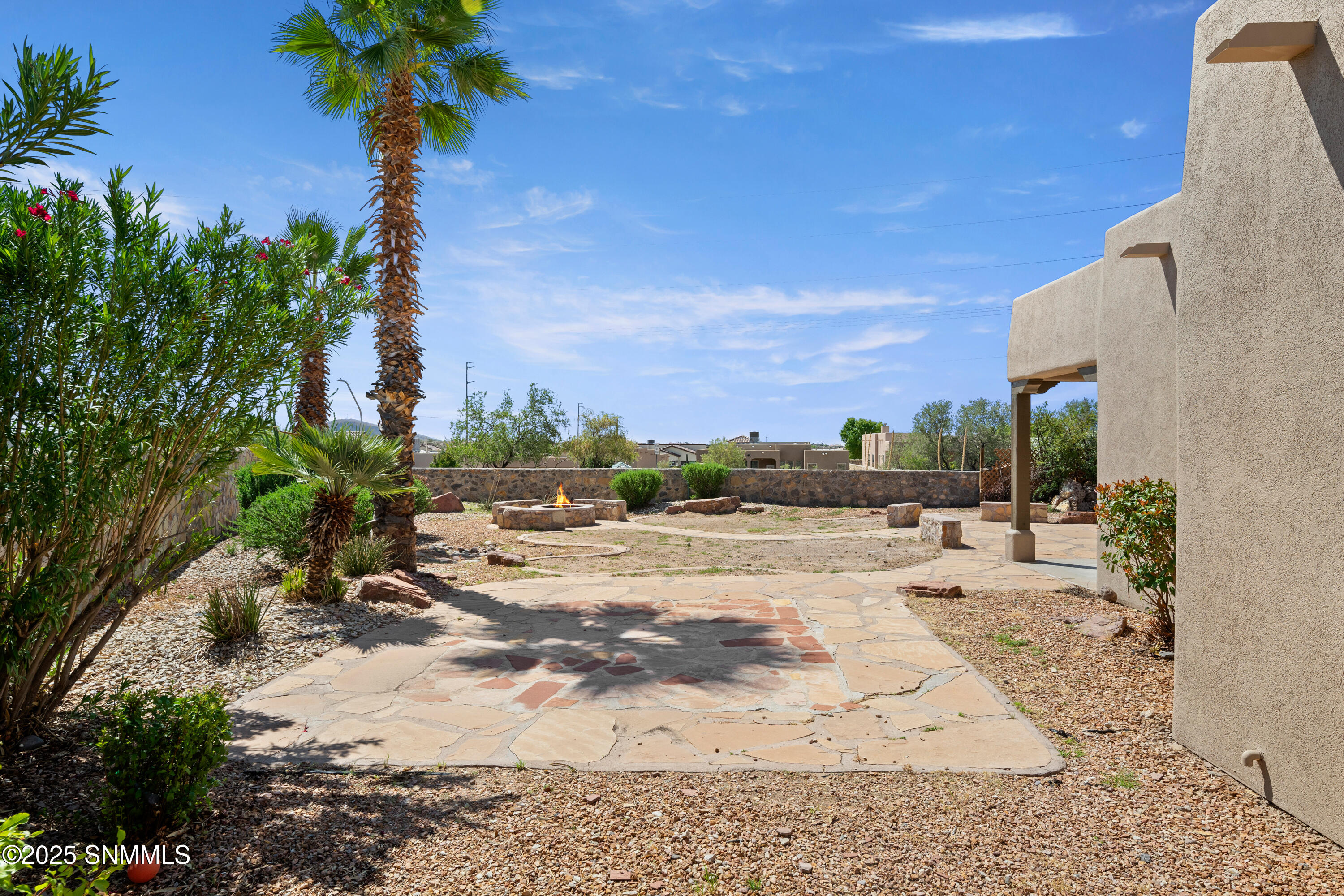 2045 Southern Star Loop Property Photo 59
