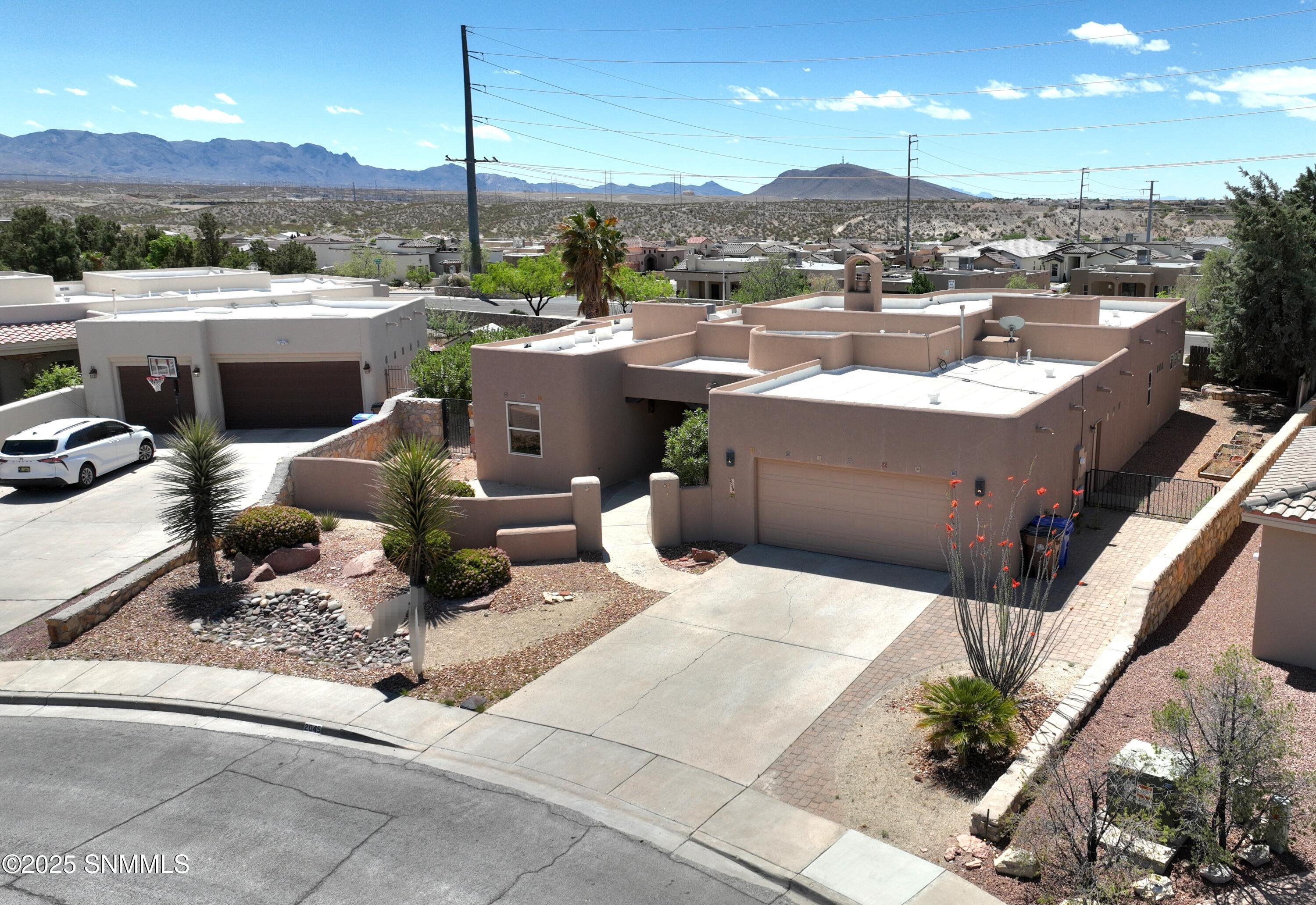 2045 Southern Star Loop Property Photo 63