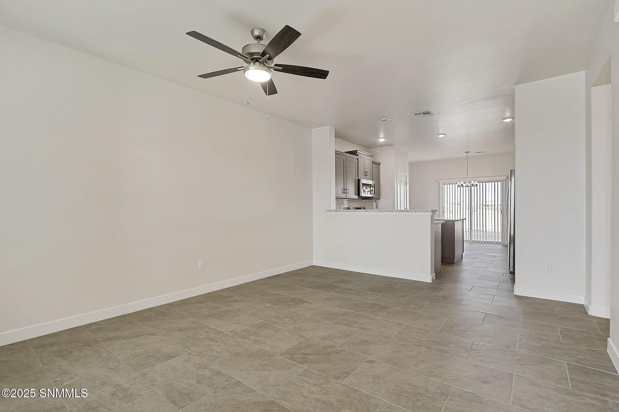 3031 San Jenaro Drive Property Photo 3