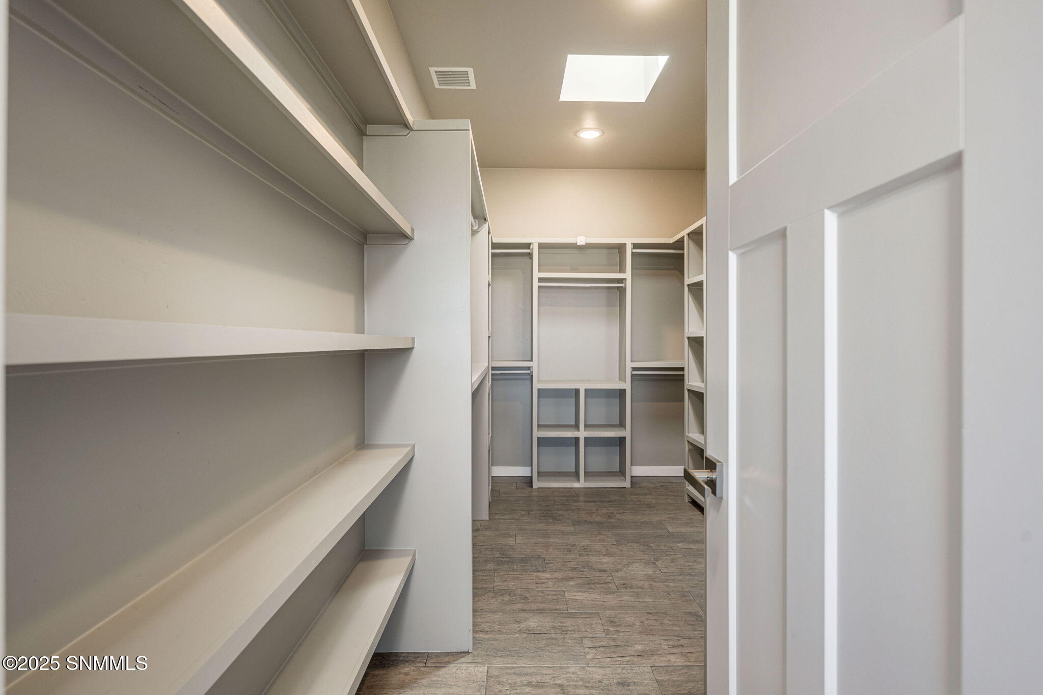 6008 Andromeda Loop Property Photo 22