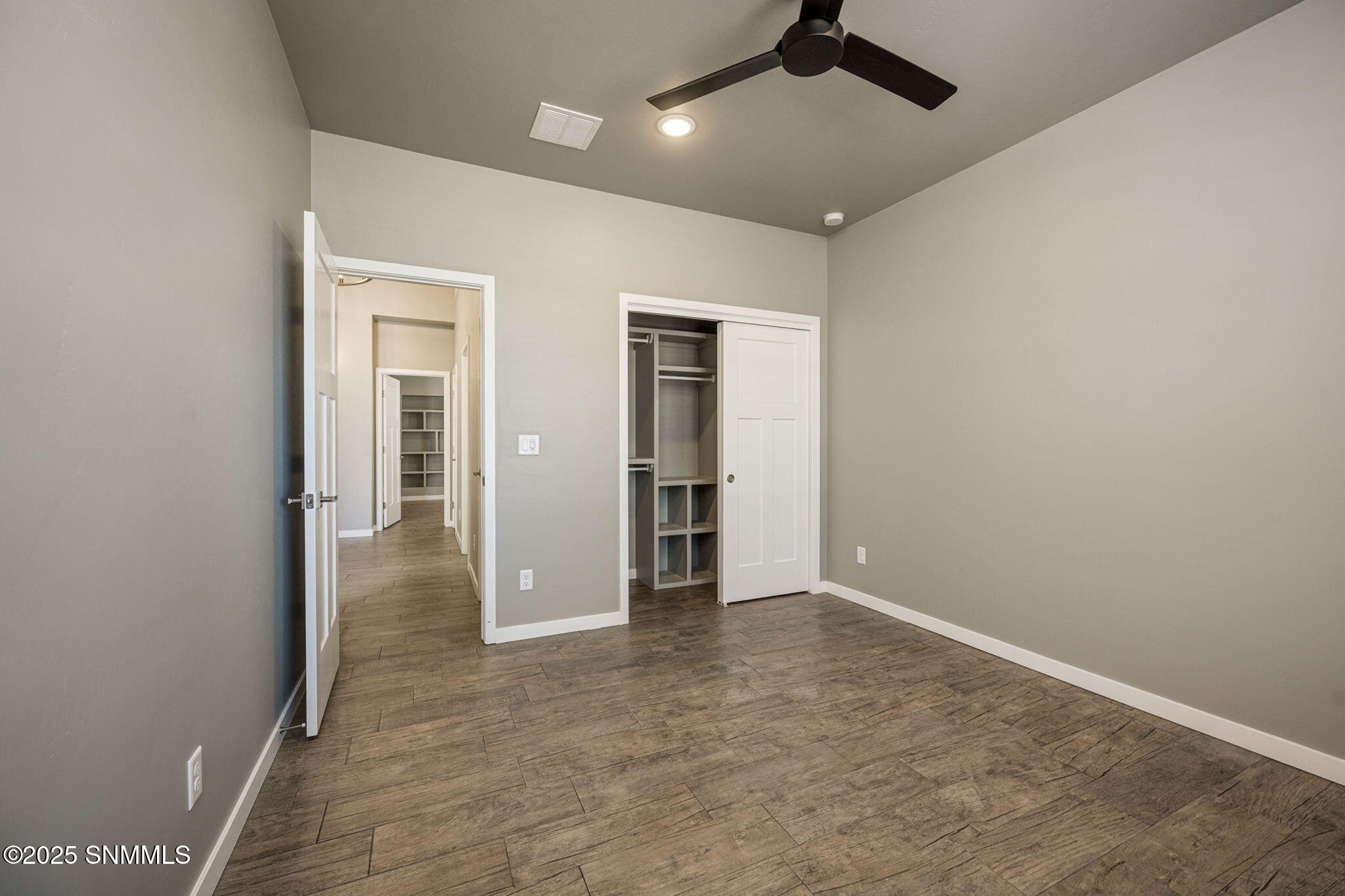 6008 Andromeda Loop Property Photo 31
