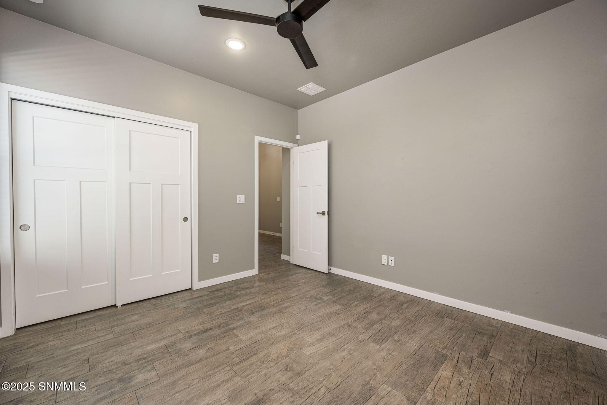 6008 Andromeda Loop Property Photo 35