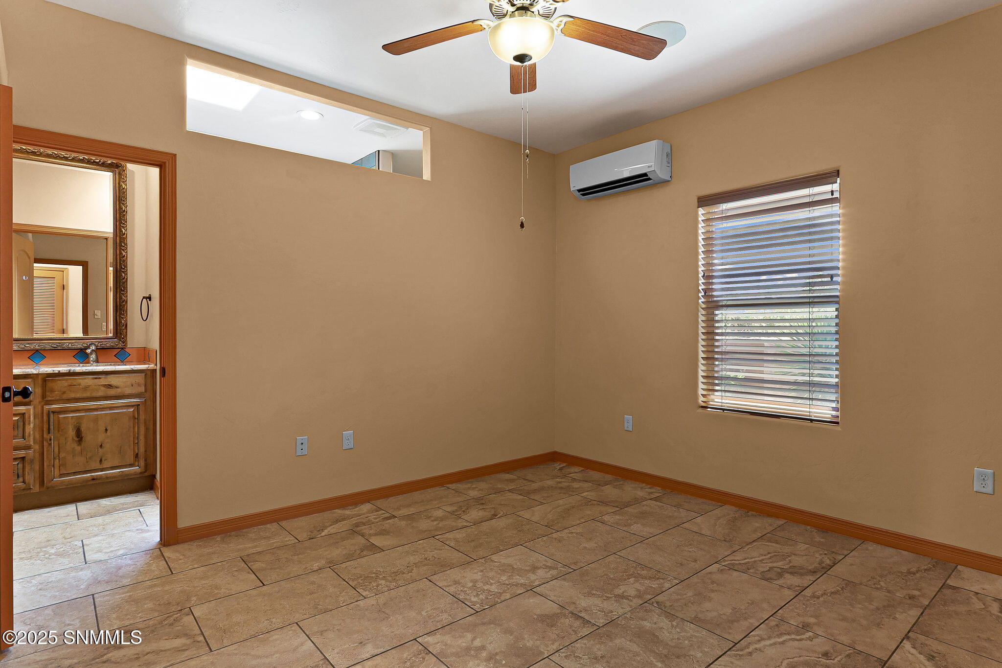 1286 Sisley Place Property Photo 8