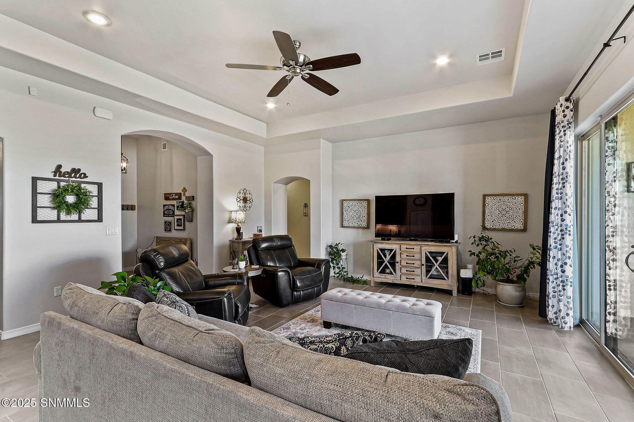 6054 Metro Woods Street Property Photo 6