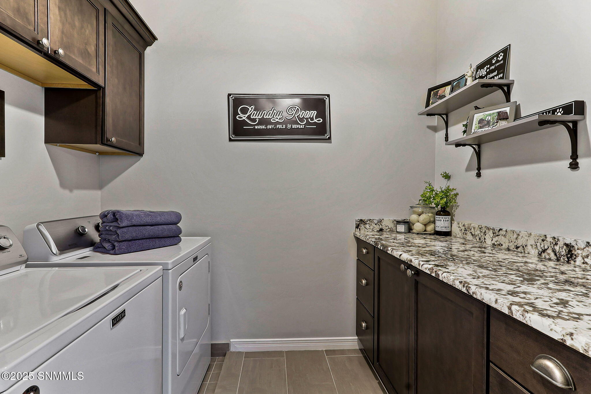 6054 Metro Woods Street Property Photo 20