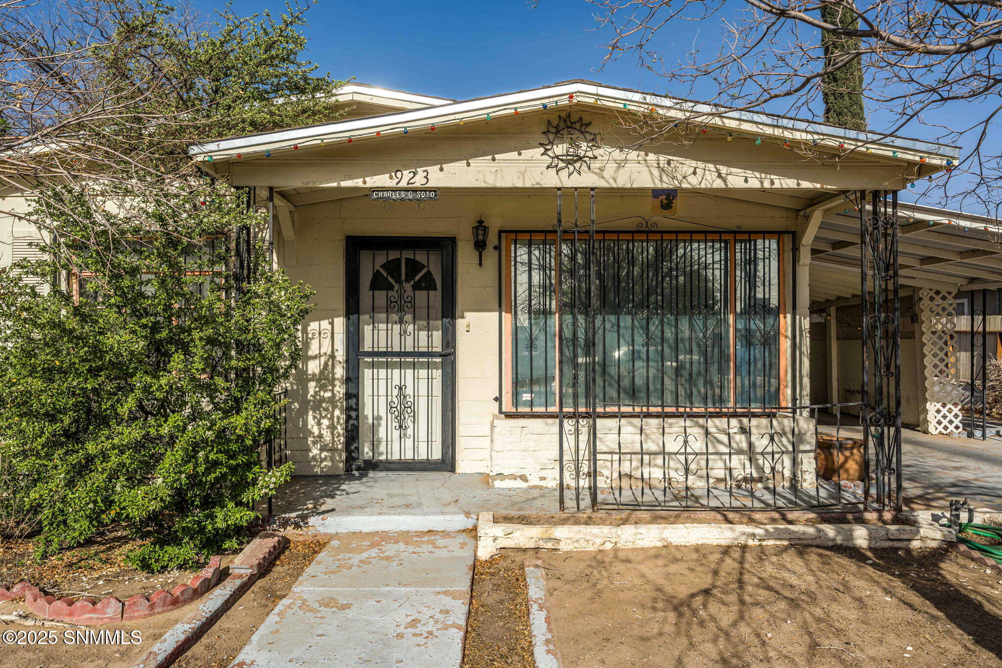 923 Mimbres St Street Property Photo