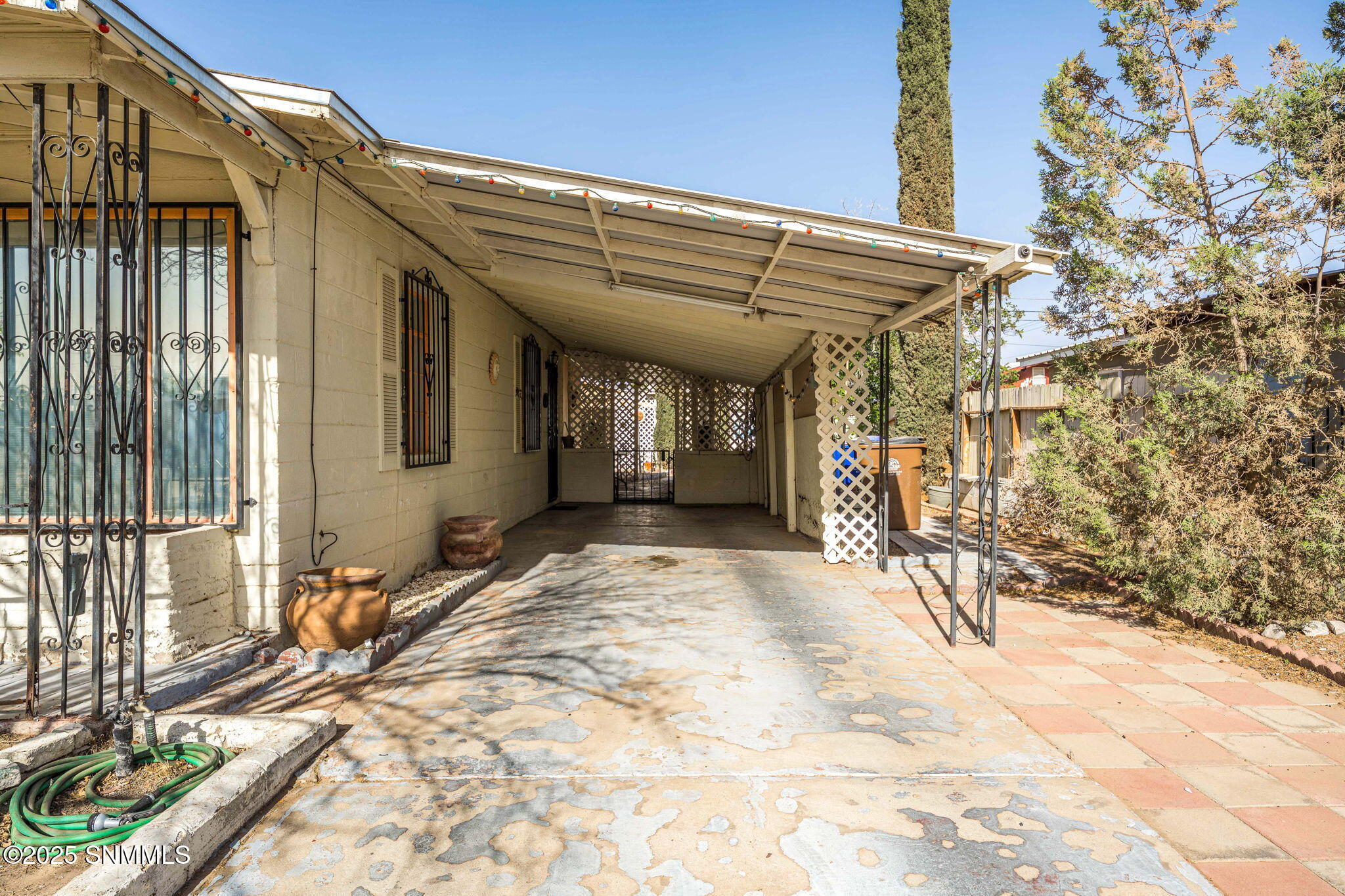 923 Mimbres St Street Property Photo 5