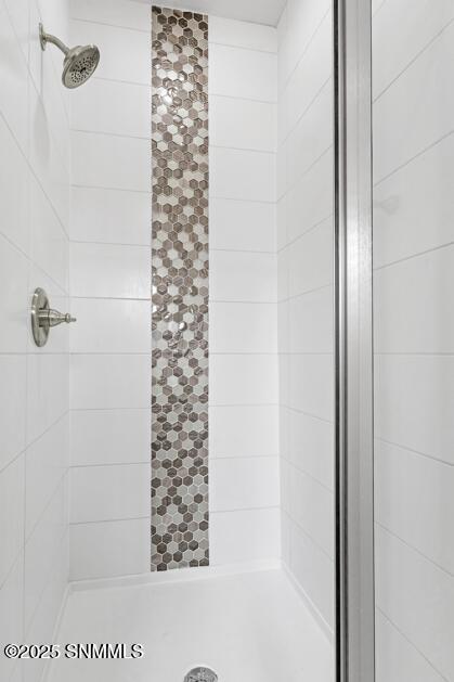 6060 Olive Park Property Photo 17
