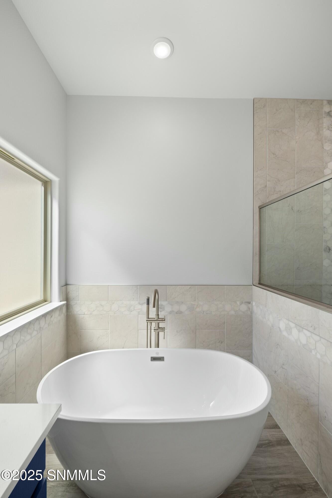 1534 Lenox Avenue Property Photo 18