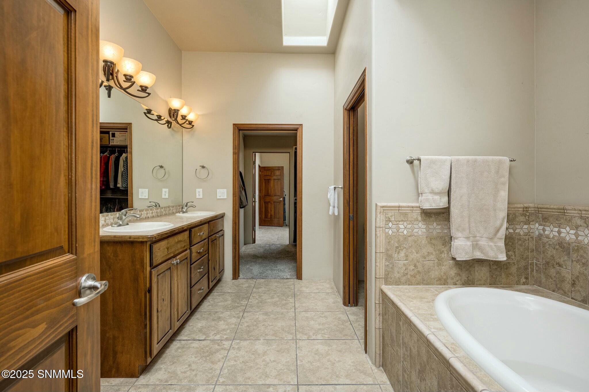 1506 Fairway Village Drive Property Photo 26