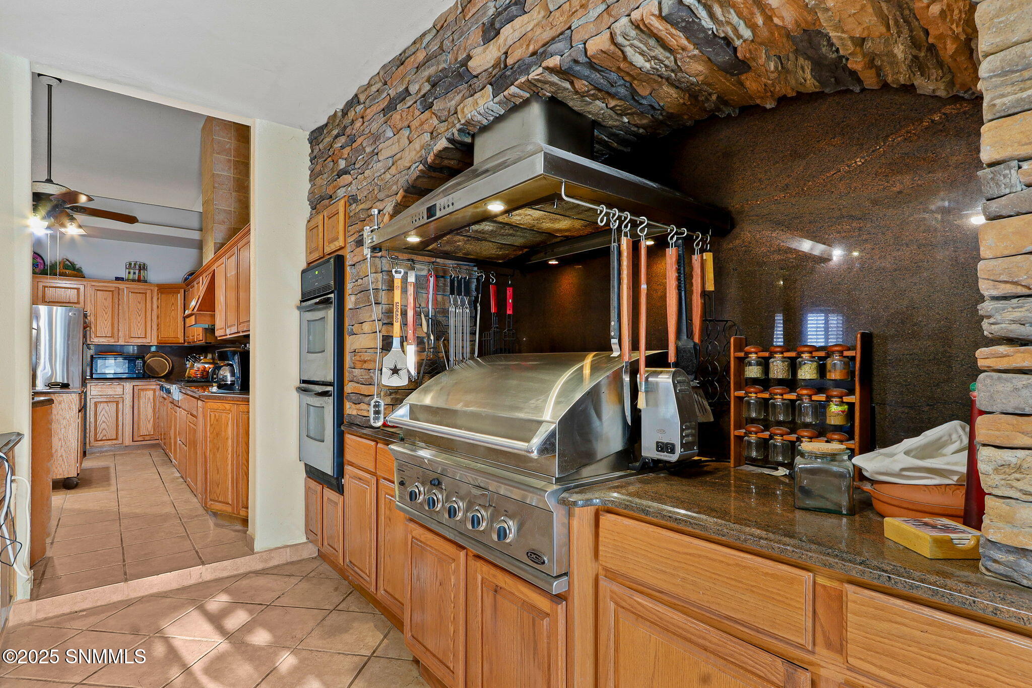 7005 Mcnutt Road Property Photo 11