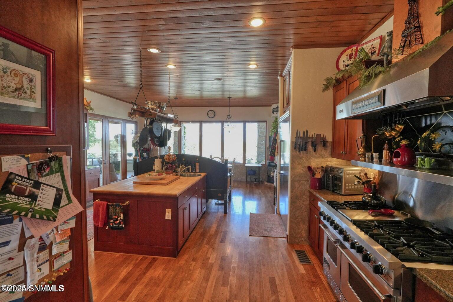 2561 Mesilla Hills Drive Property Photo 17