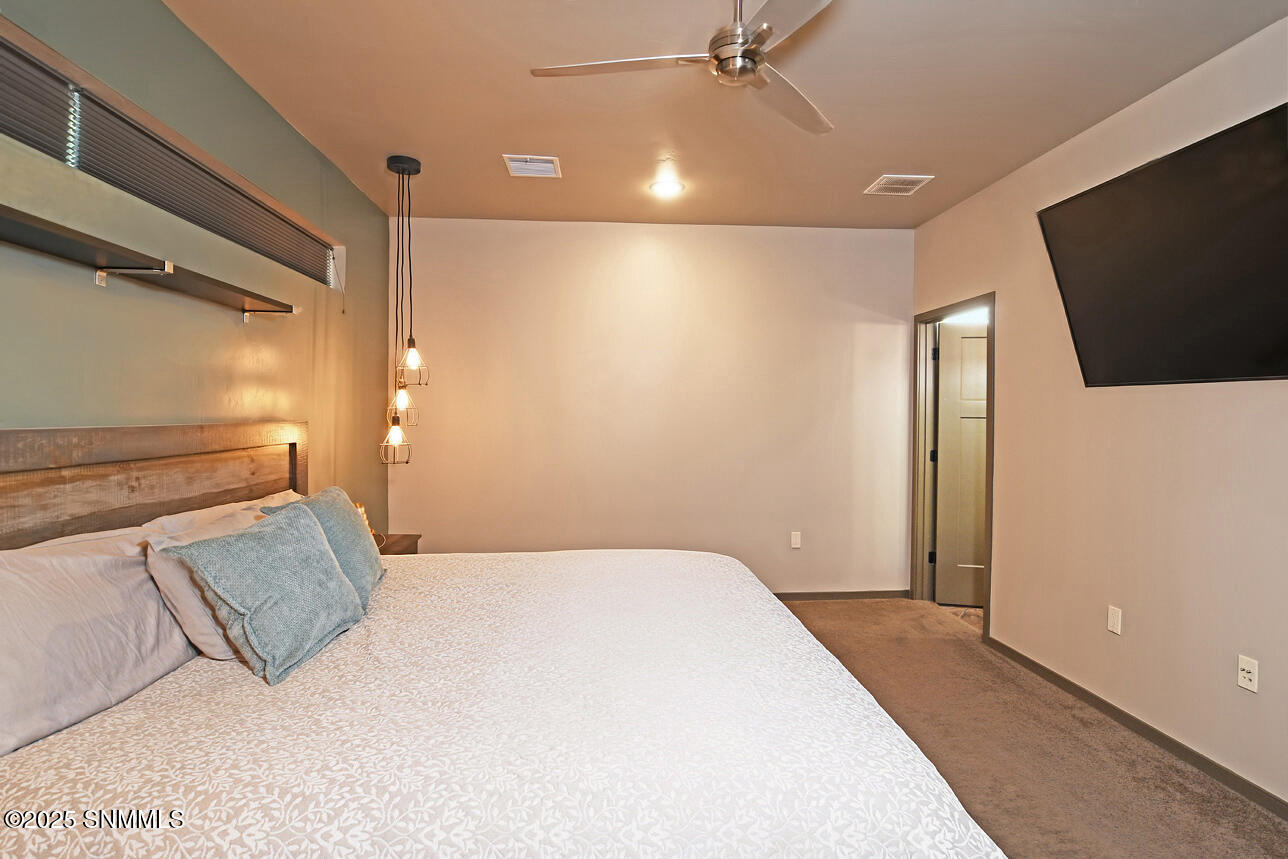 3686 Santa Marcella Avenue Property Photo 14