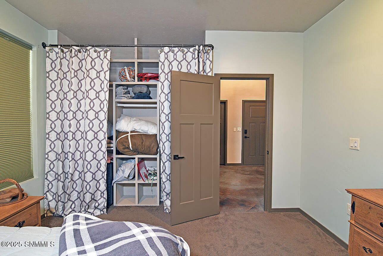 3686 Santa Marcella Avenue Property Photo 23