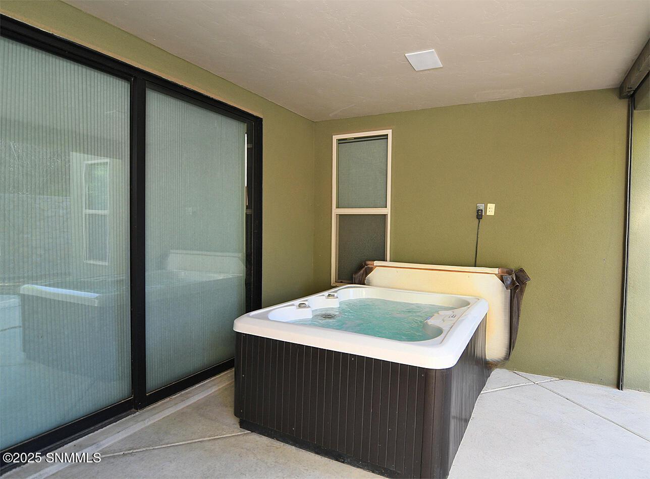3686 Santa Marcella Avenue Property Photo 29