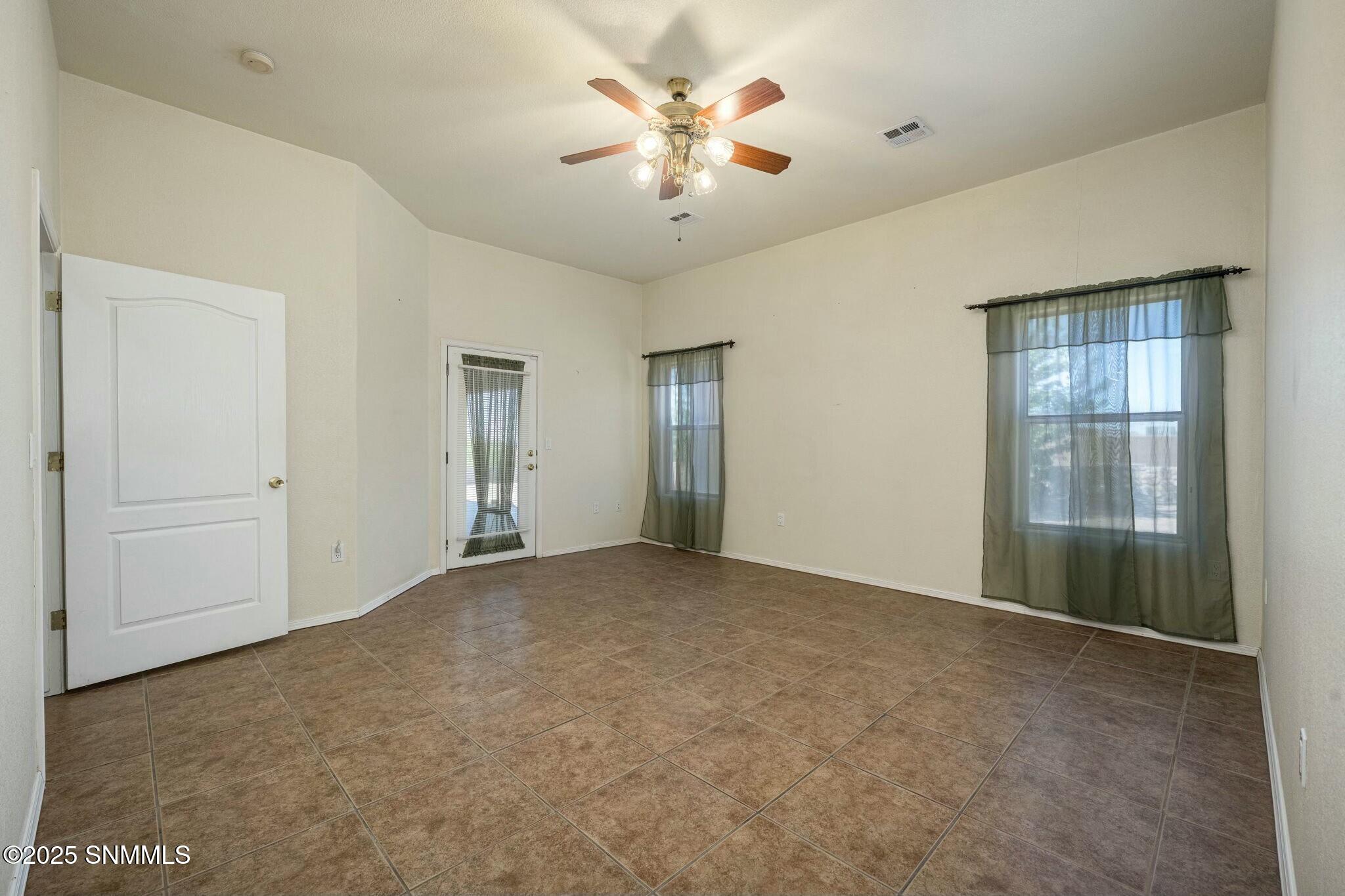 5083 Ralls Road Property Photo 17
