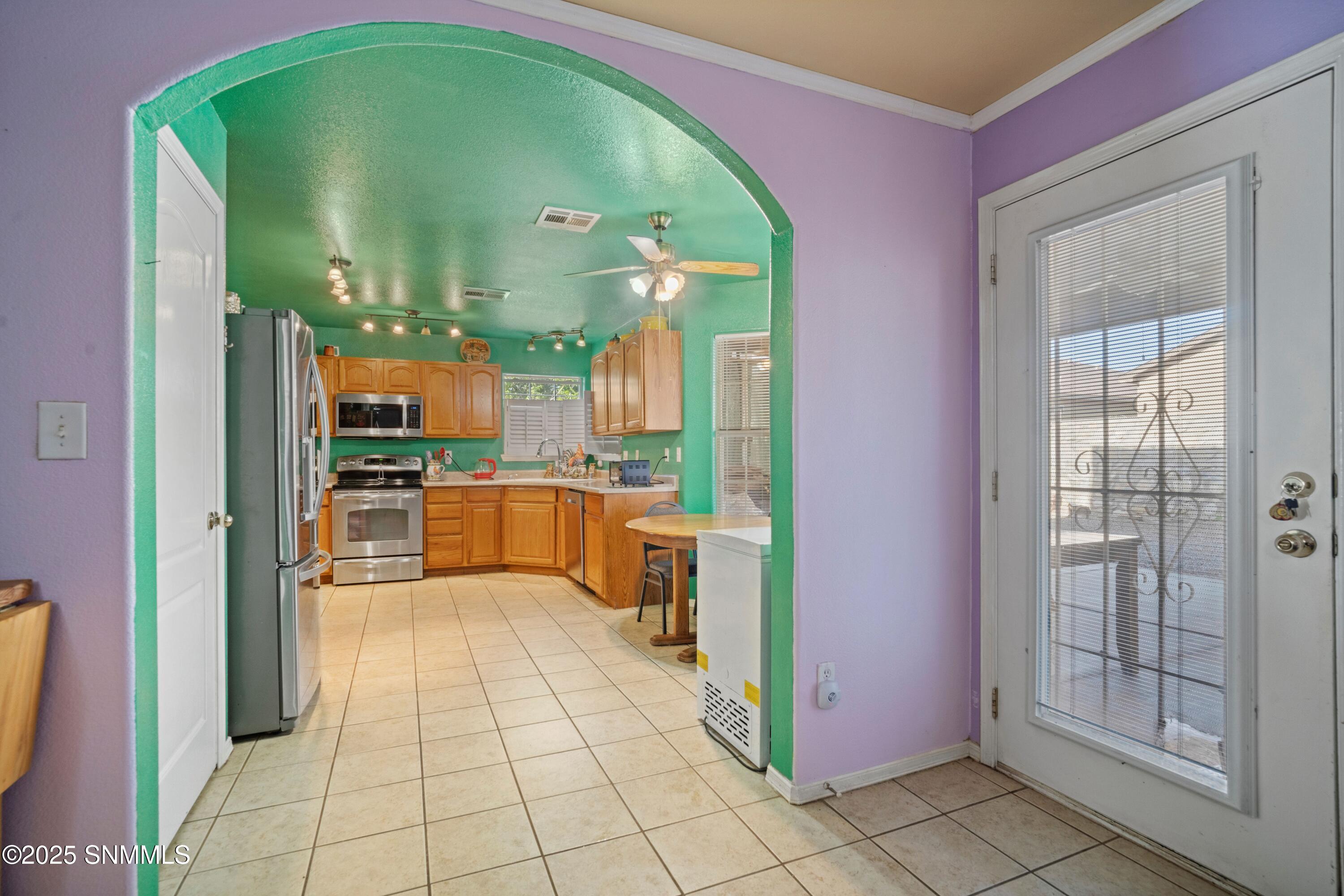 5950 Moon View Drive Property Photo 14