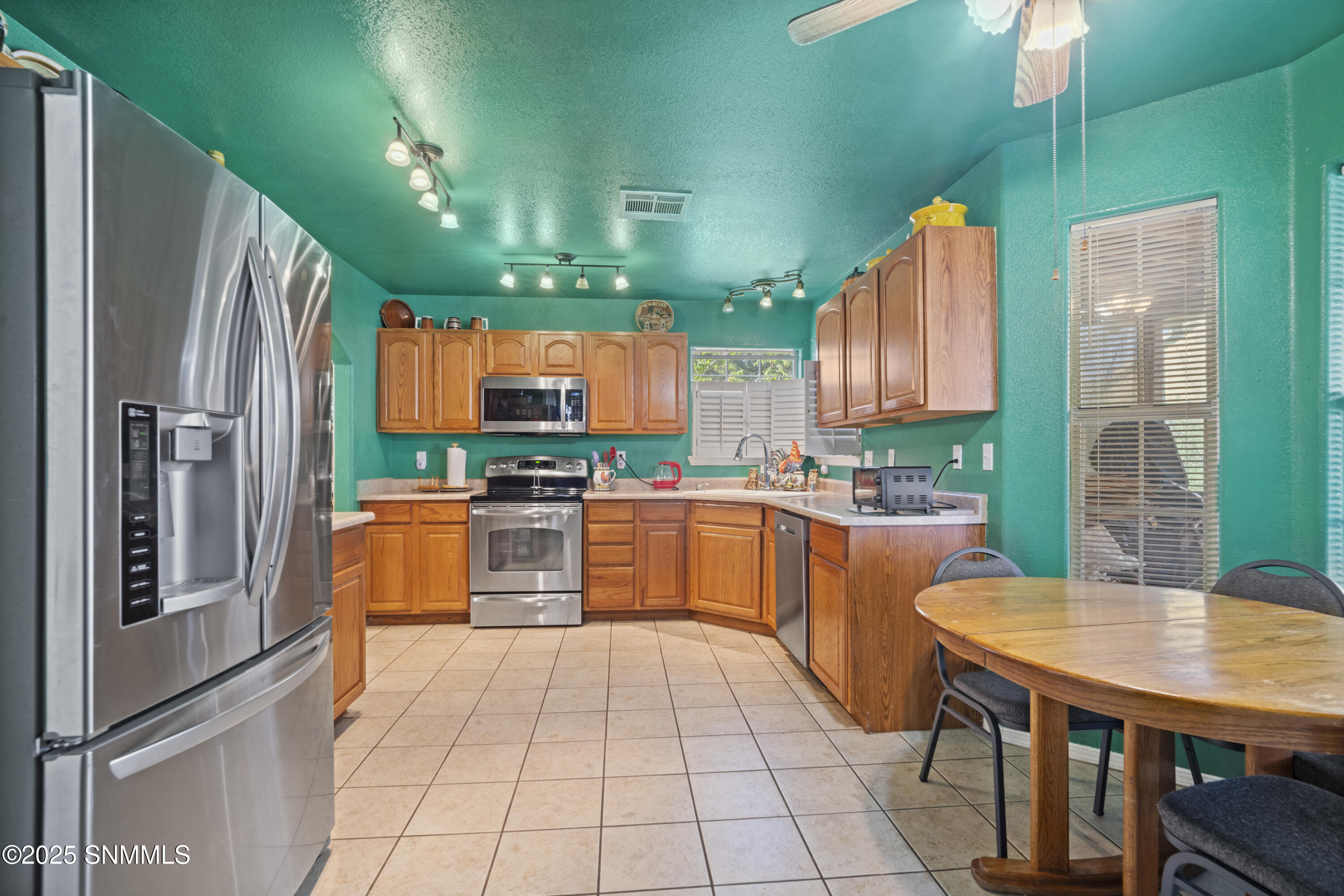 5950 Moon View Drive Property Photo 15