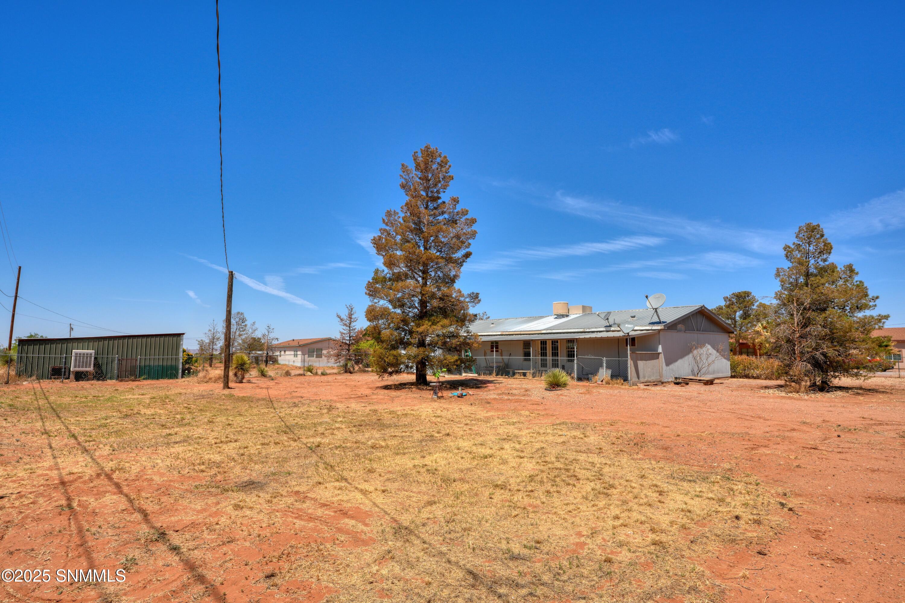 9010 Red Roof Court Property Photo 8