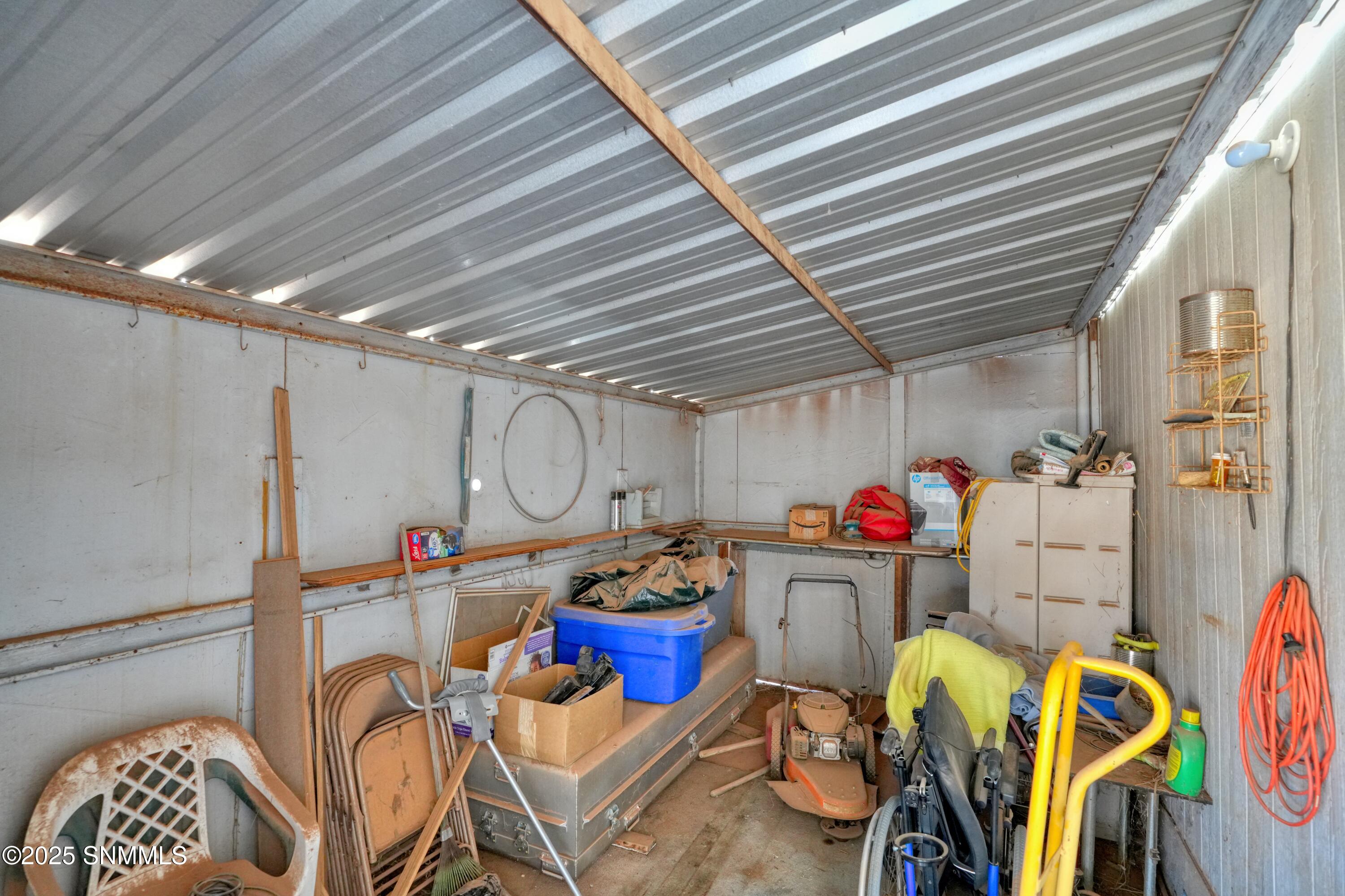 9010 Red Roof Court Property Photo 15