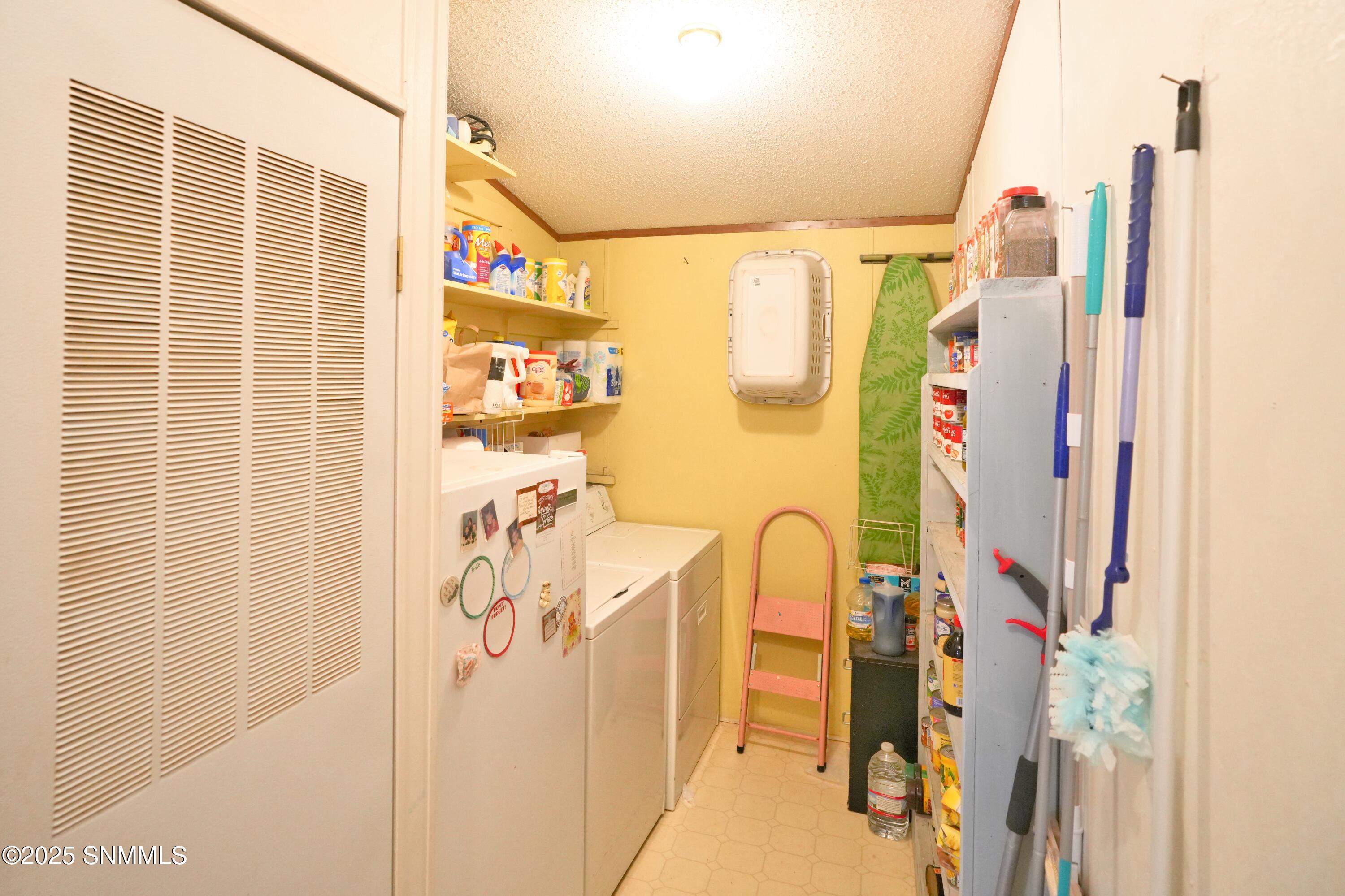 9010 Red Roof Court Property Photo 30