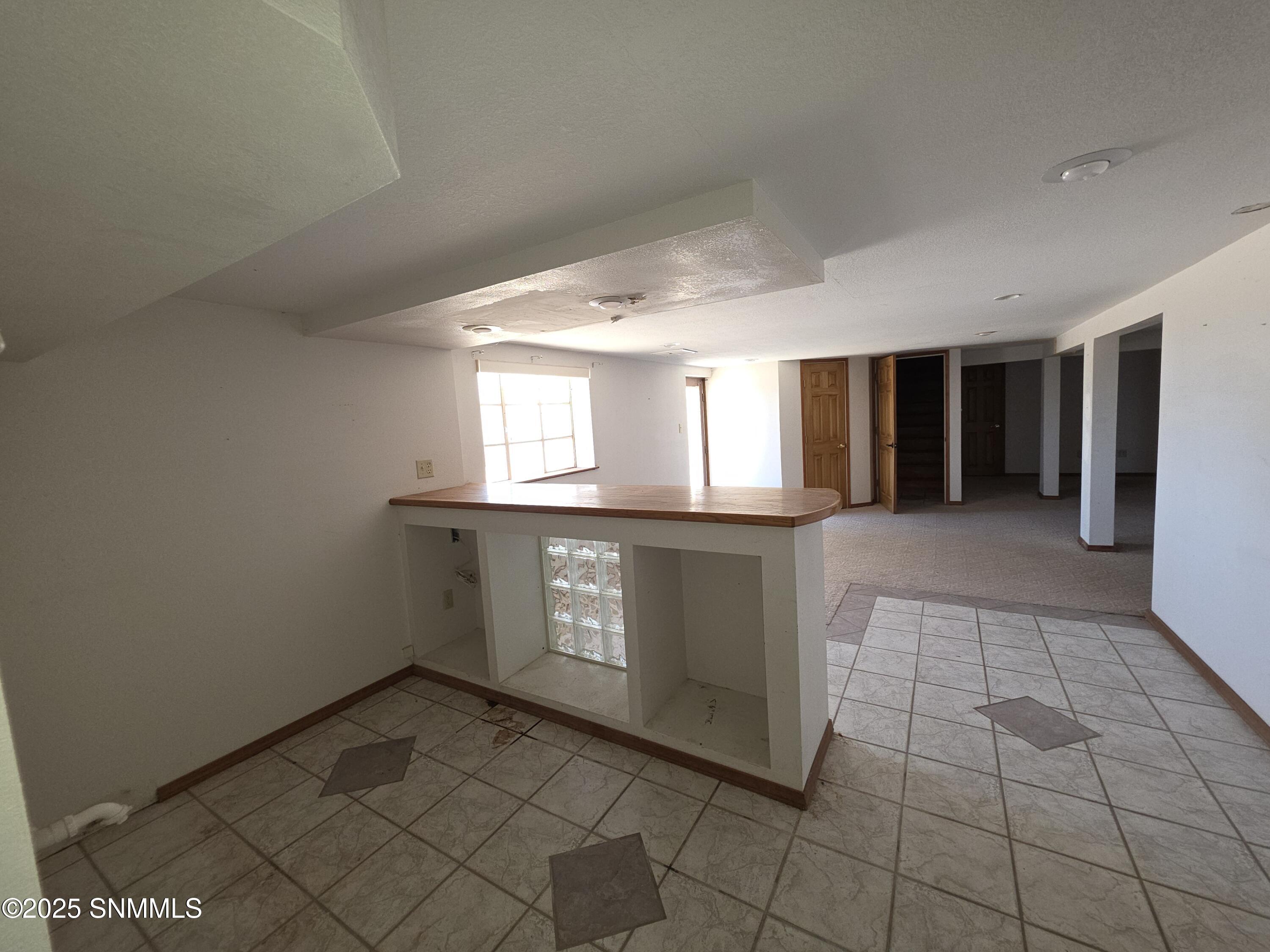 906 Kopra Street Property Photo 12