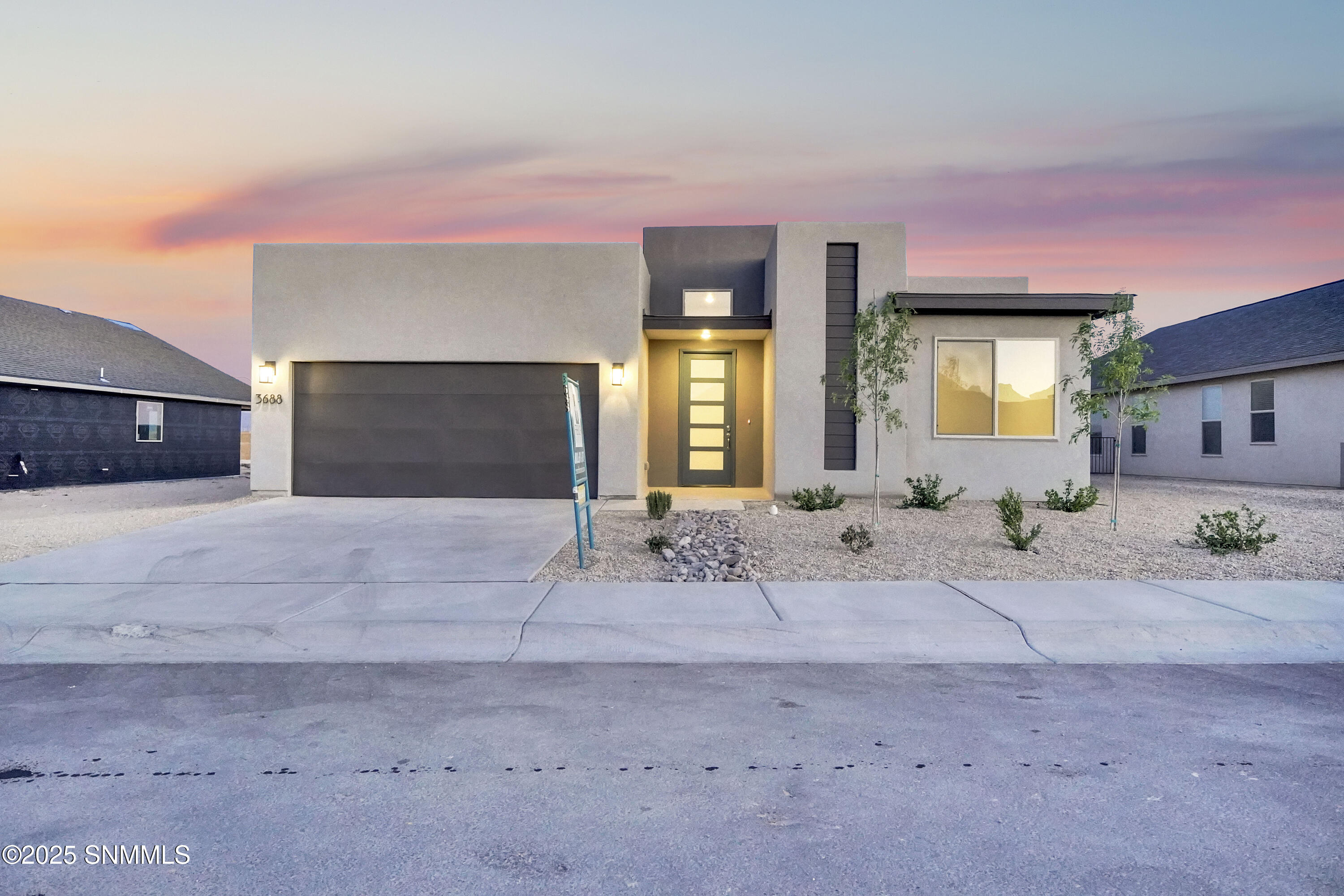 3688 Portrait Street Property Photo 1