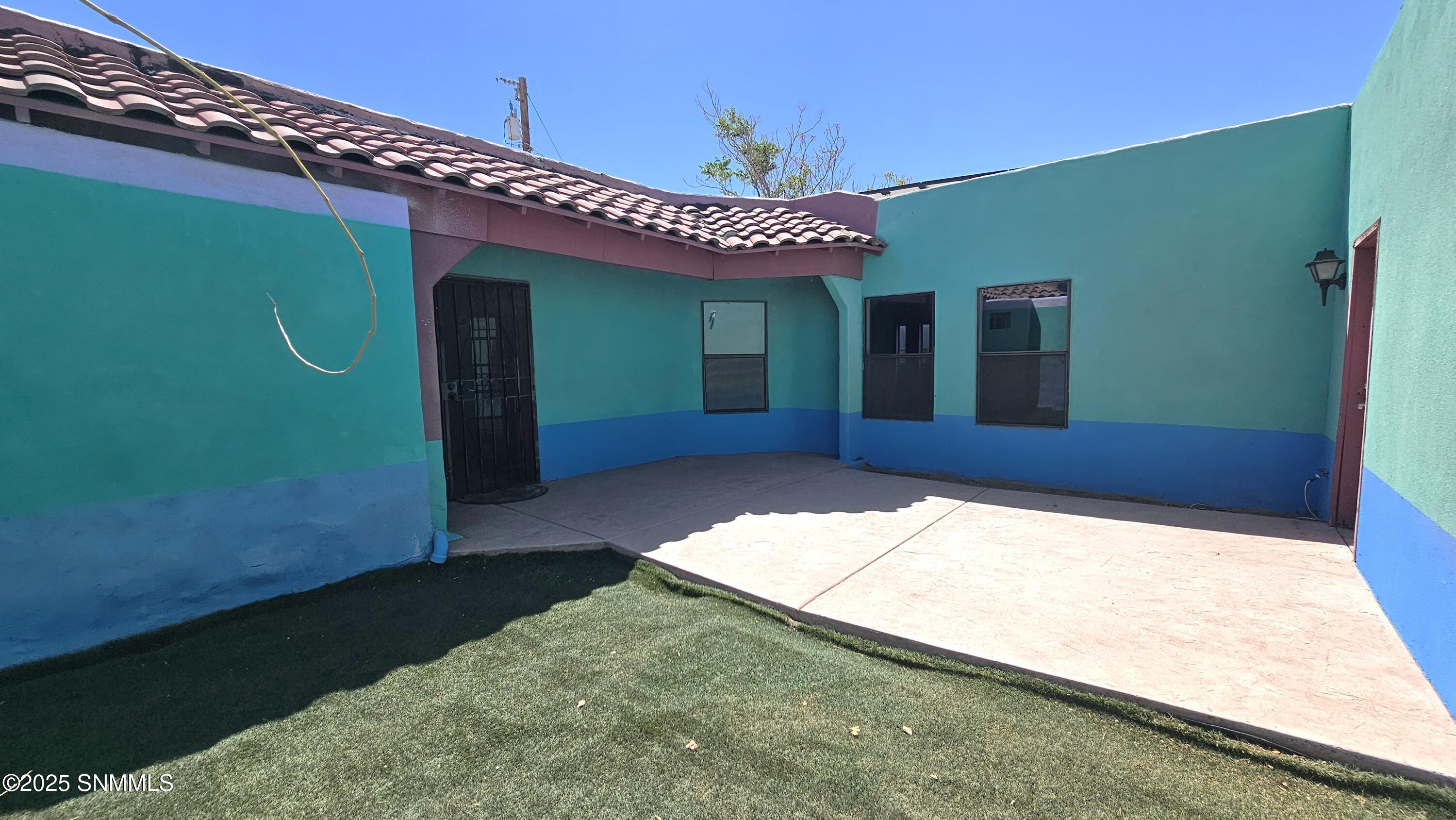 1229 S Espanola Street Property Photo 8