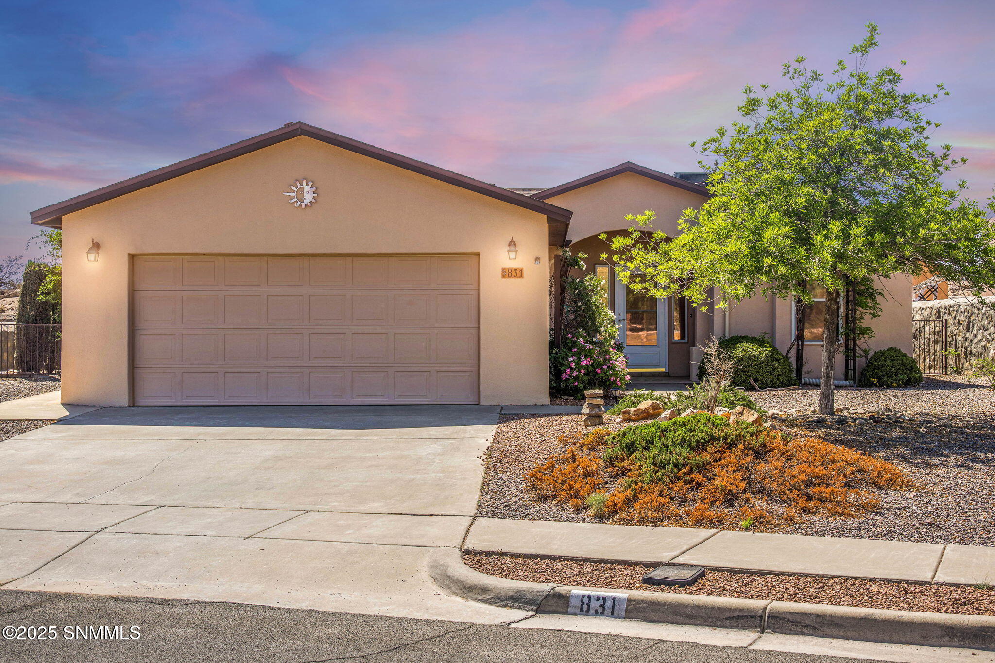 831 Stone Canyon Drive Property Photo 1