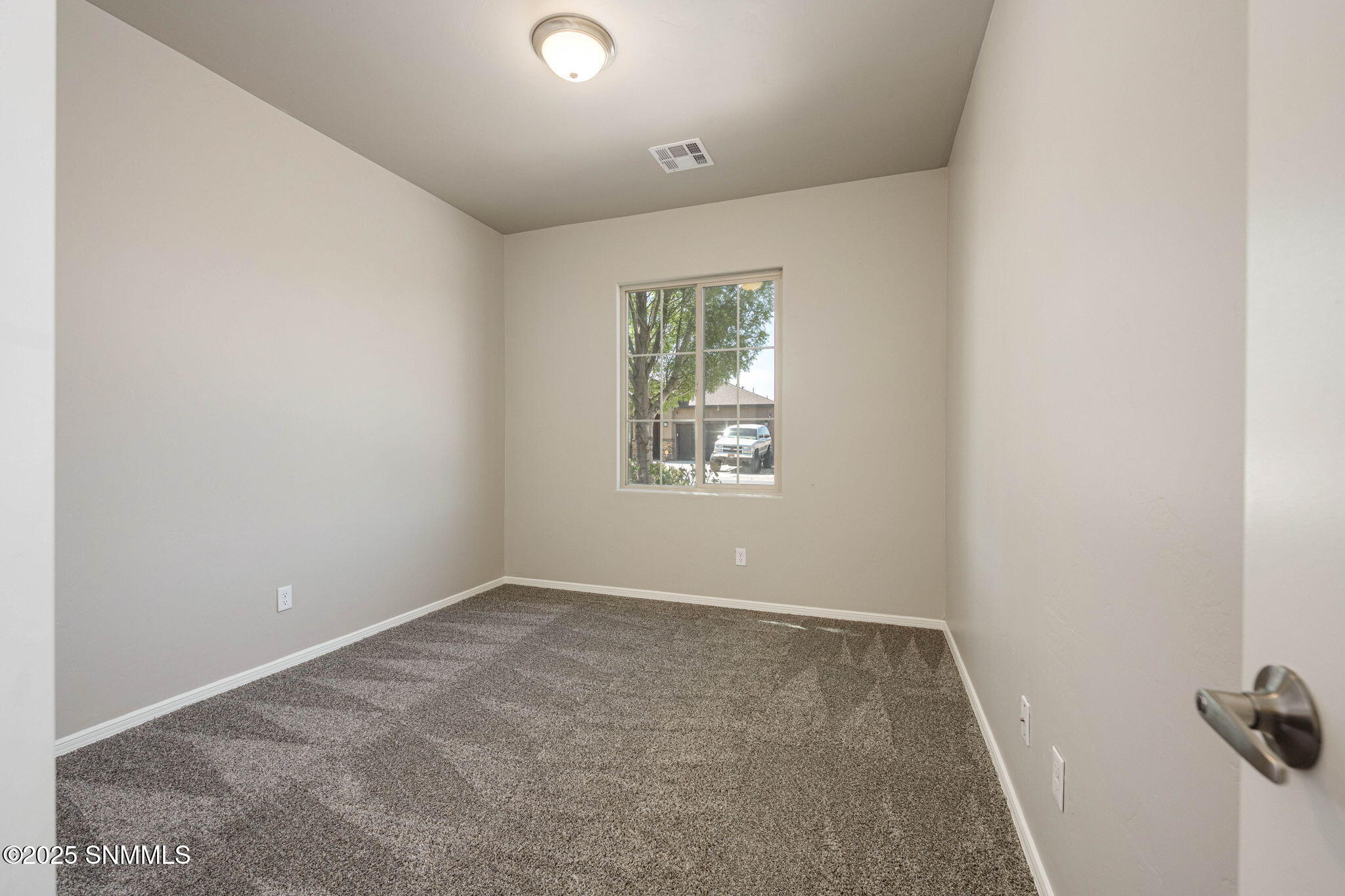 4863 Villeta Avenue Property Photo 29
