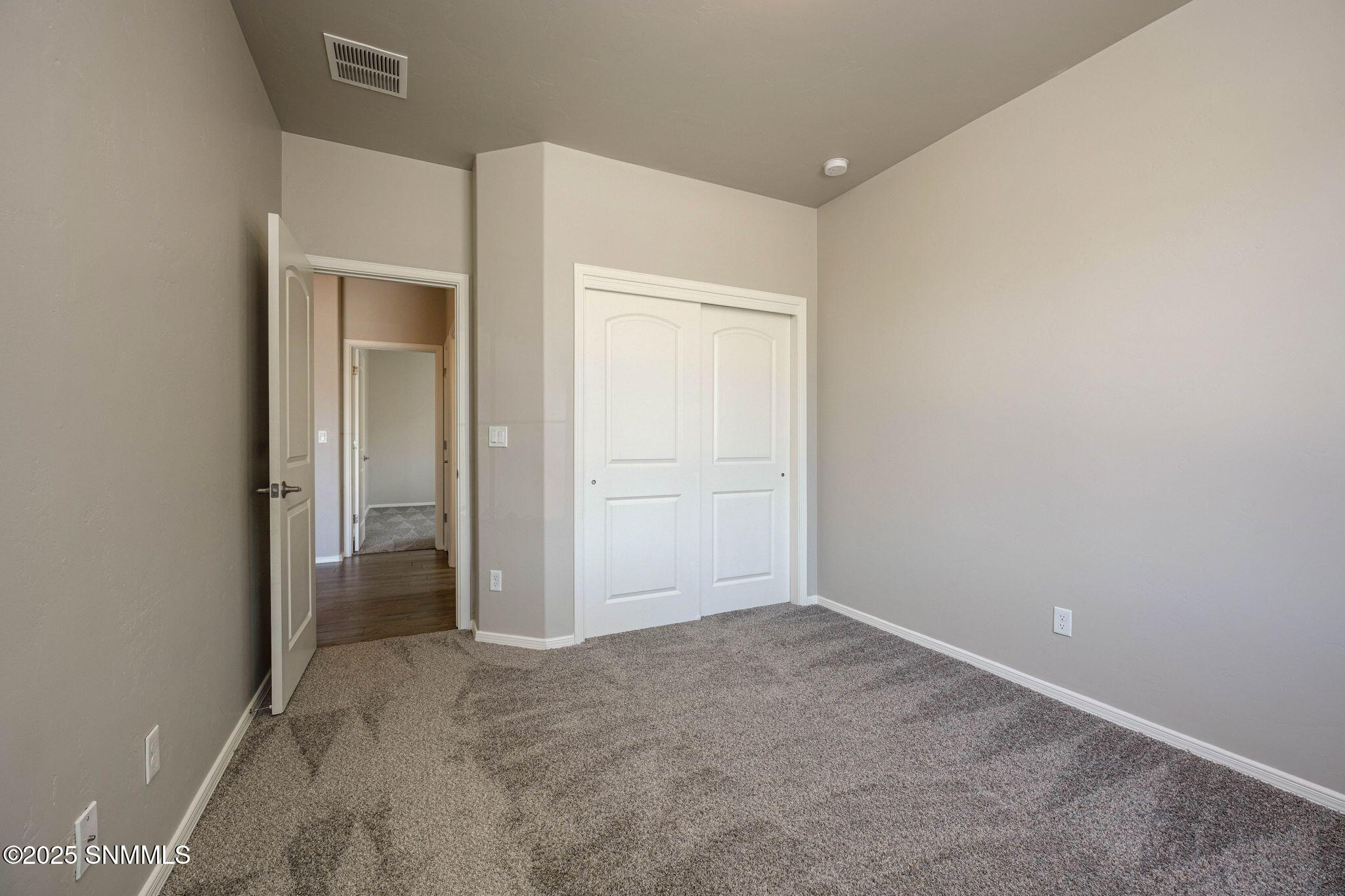 4863 Villeta Avenue Property Photo 30