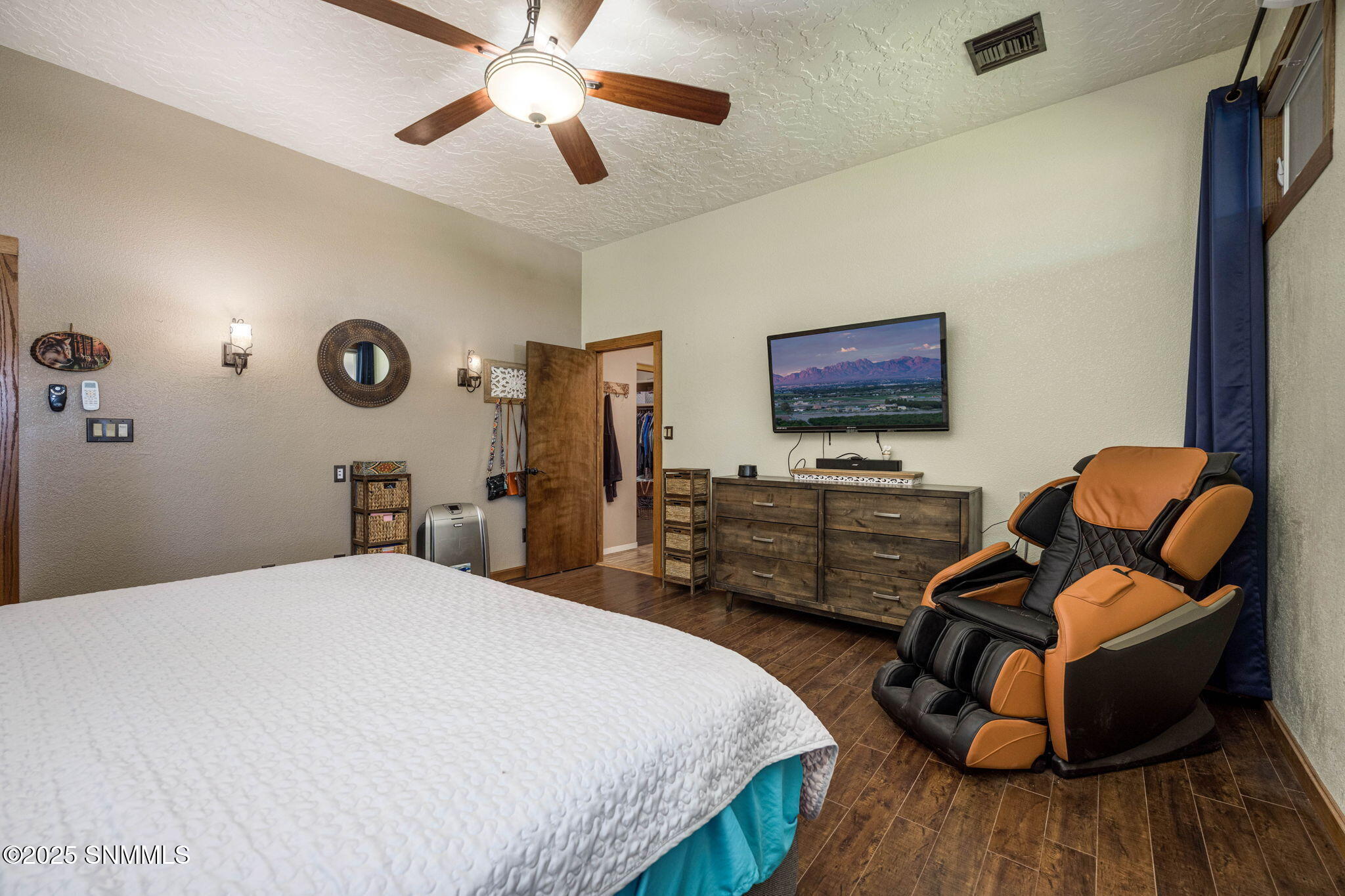 2898 Diamond Springs Drive Property Photo 28