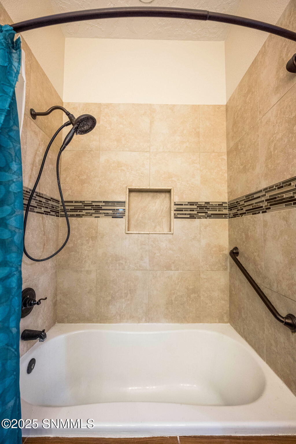 2898 Diamond Springs Drive Property Photo 40