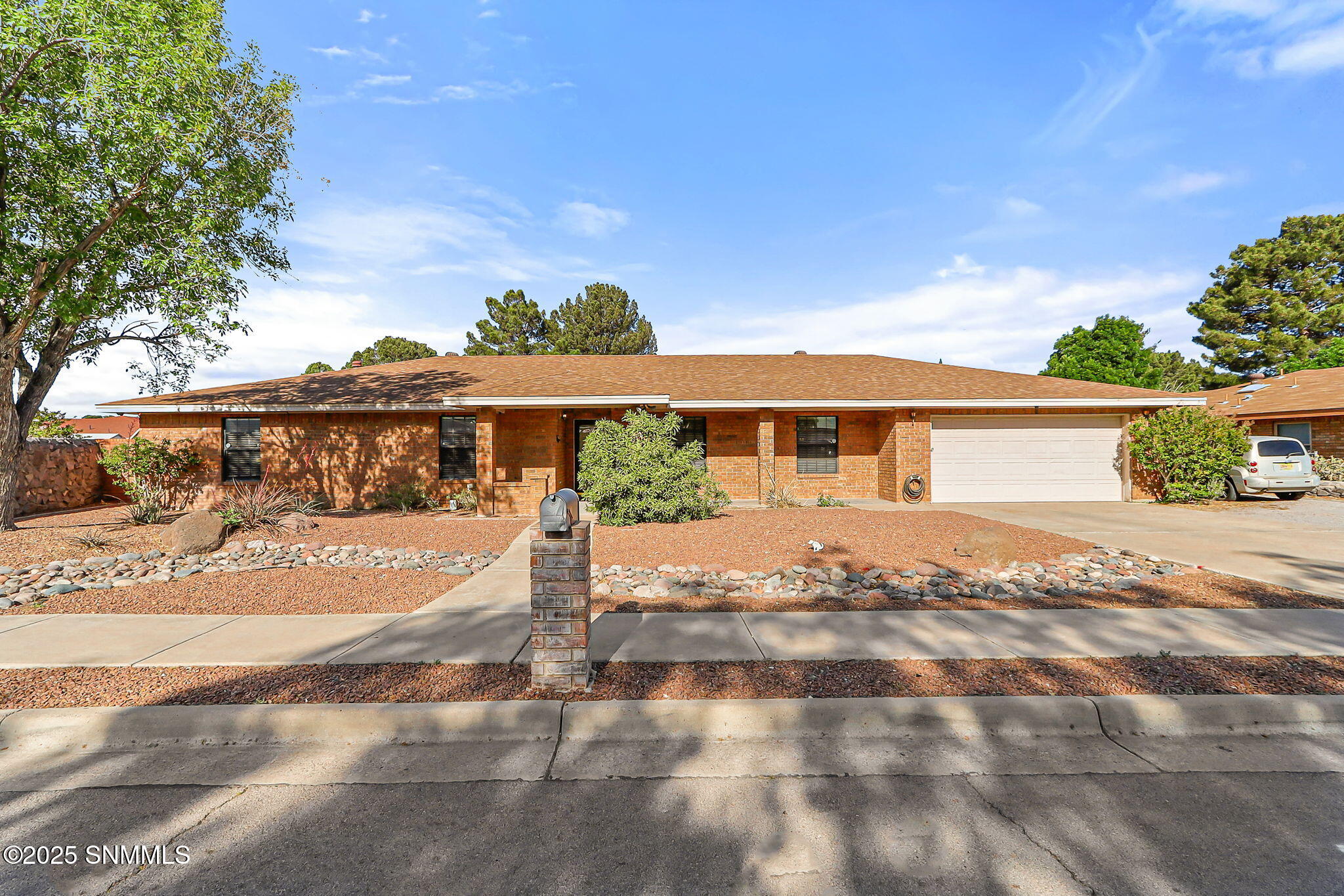 2961 Topley Avenue Property Photo 2