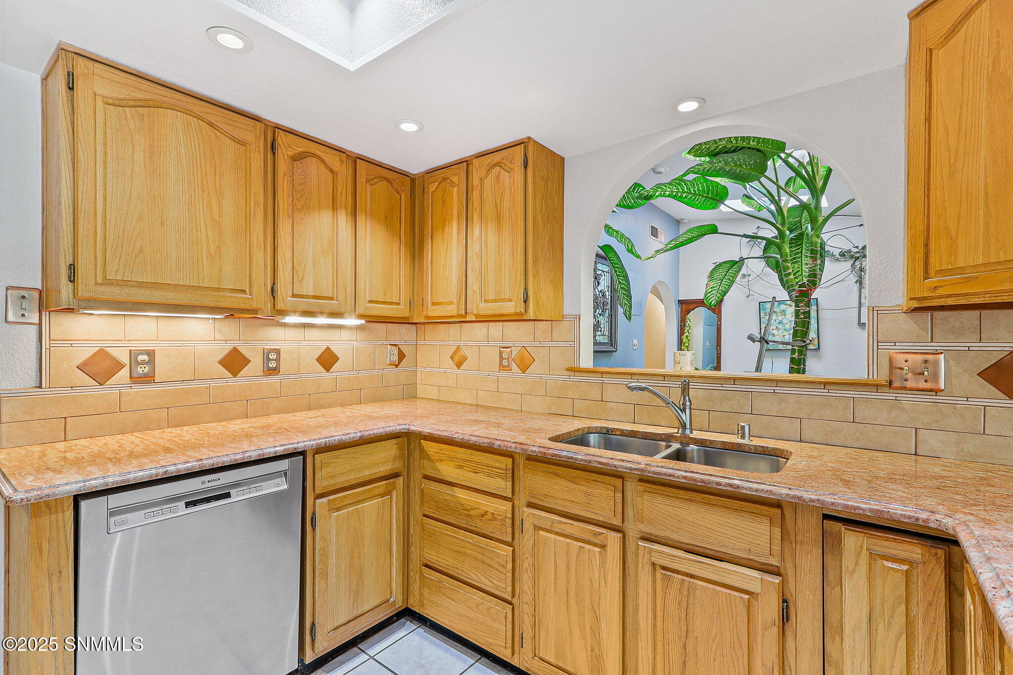 2961 Topley Avenue Property Photo 10