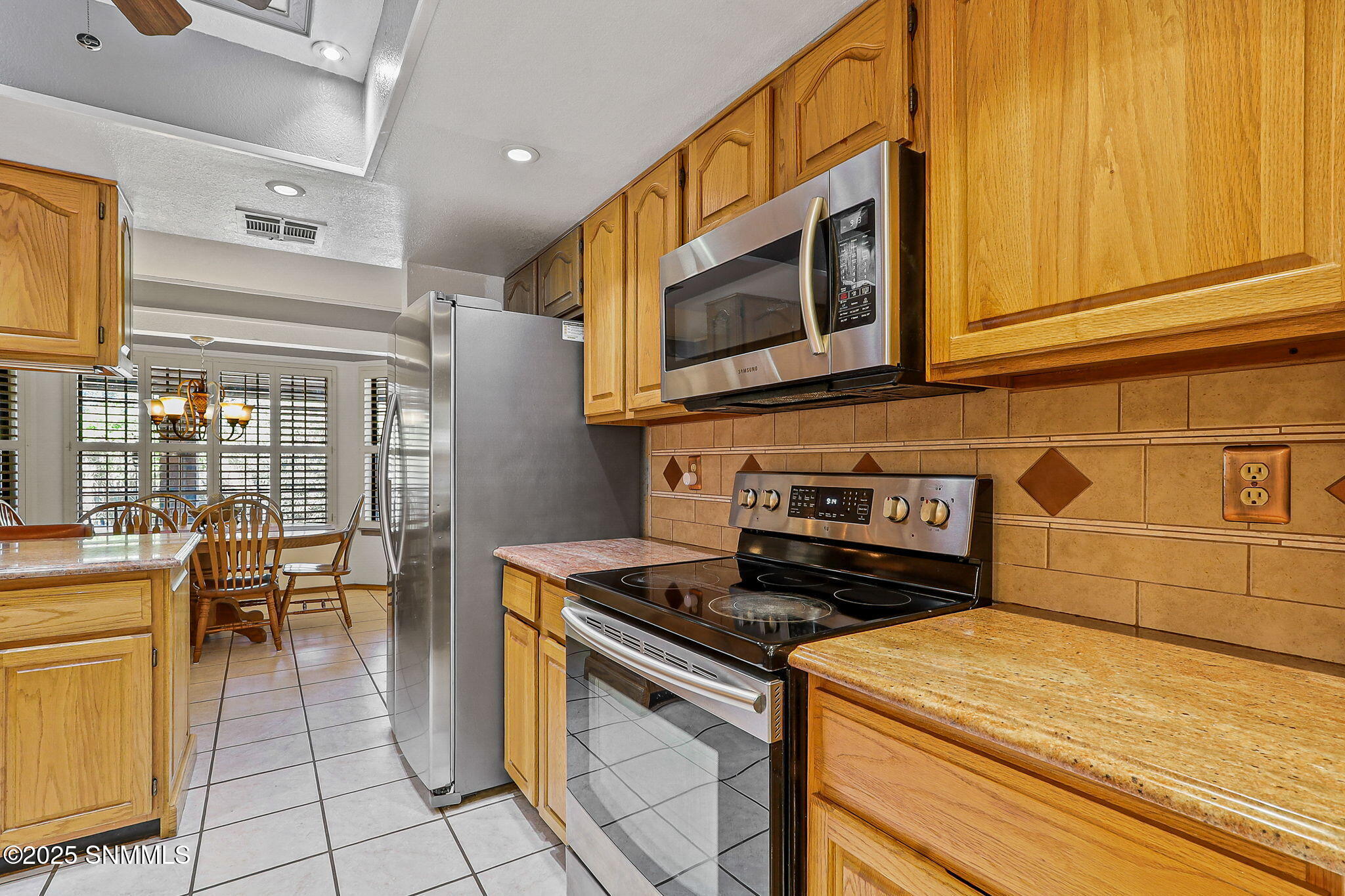 2961 Topley Avenue Property Photo 12