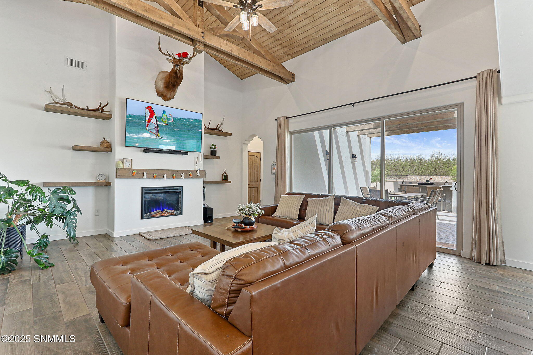7870 Apache Canyon Drive Property Photo 4