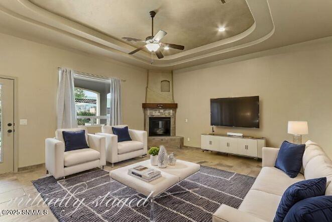 3661 San Clemente Avenue Property Photo 2