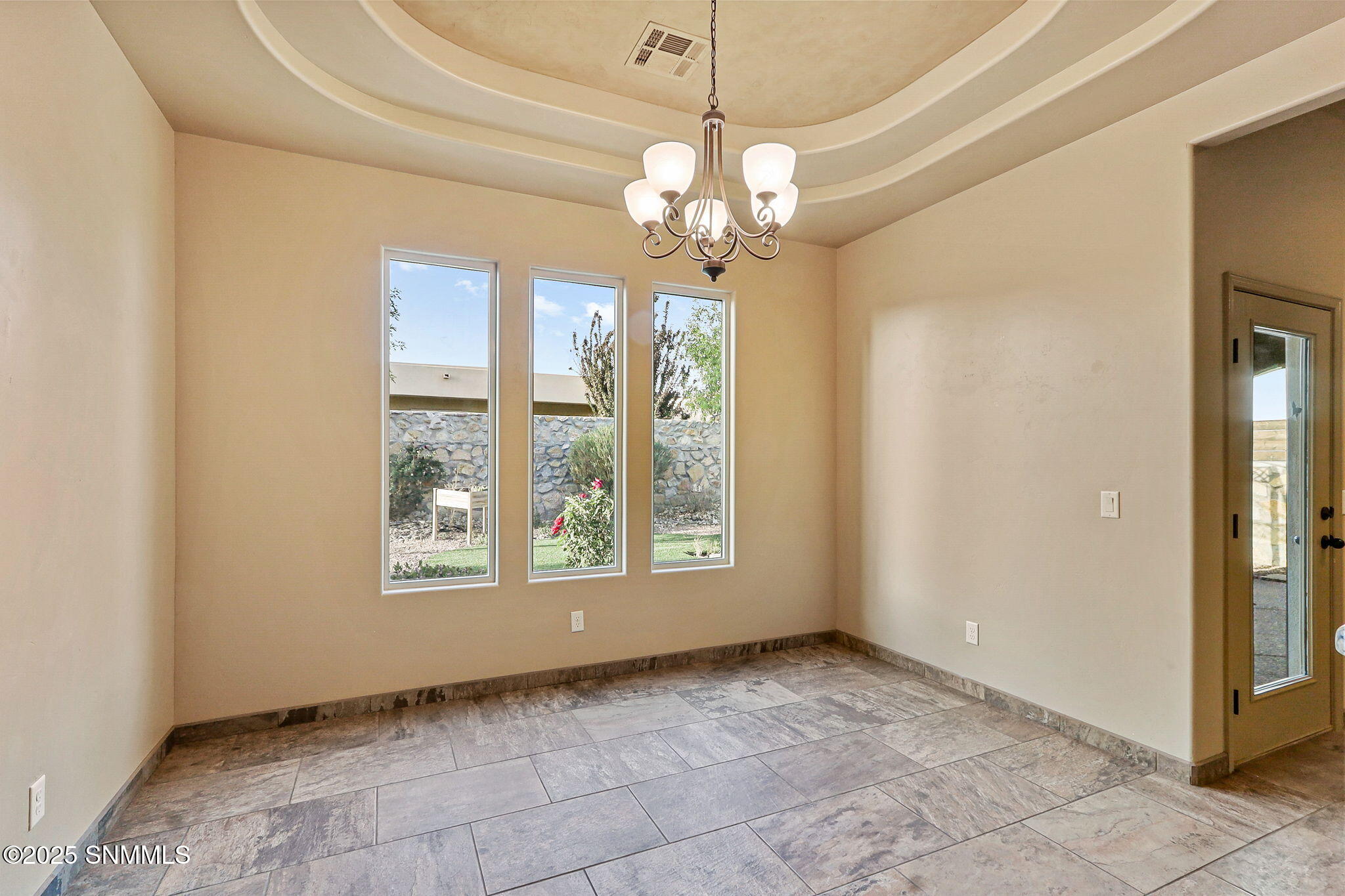 3661 San Clemente Avenue Property Photo 46