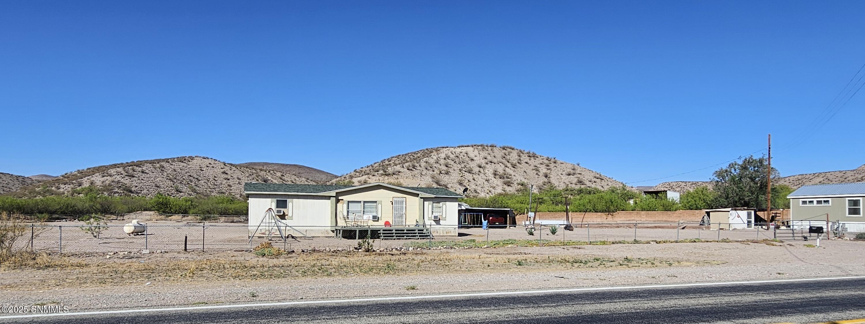 20615 N Valley Drive Property Photo