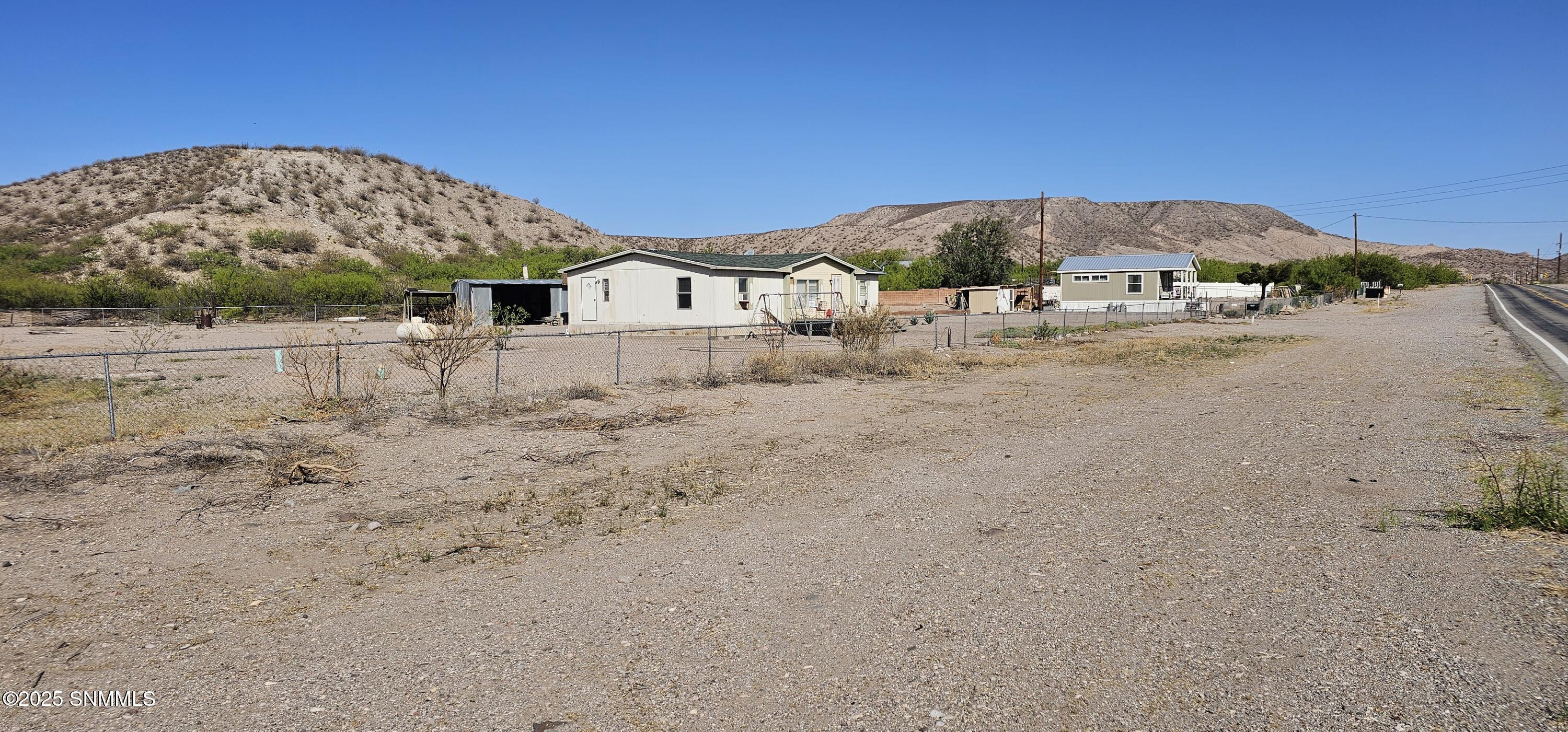 20615 N Valley Drive Property Photo 5