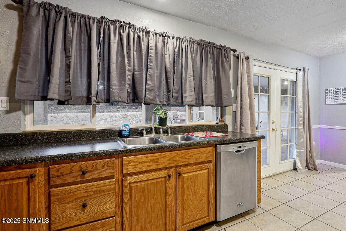1730 Royal Drive Property Photo 16