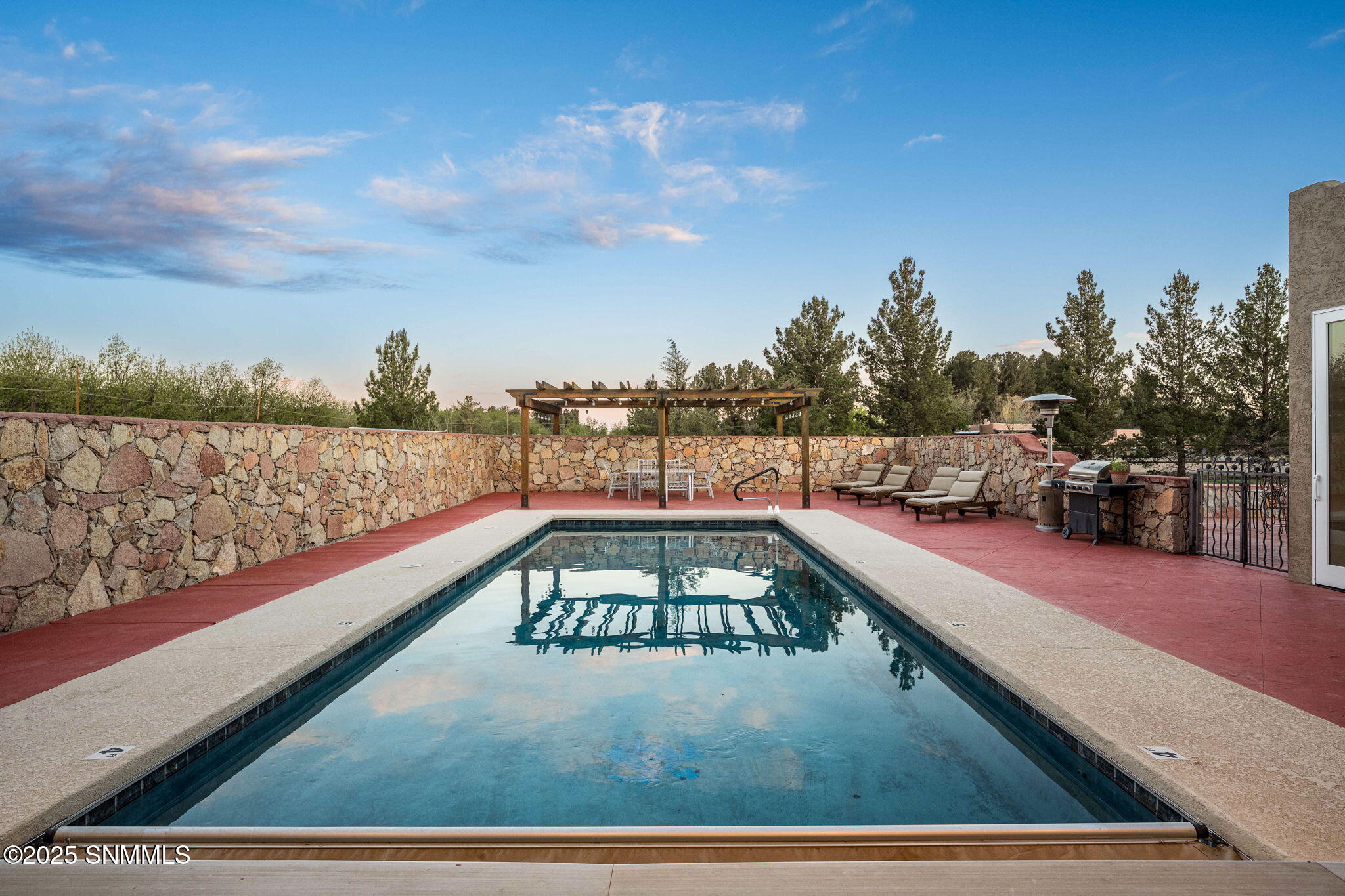 3070 Estrada Road Property Photo 11