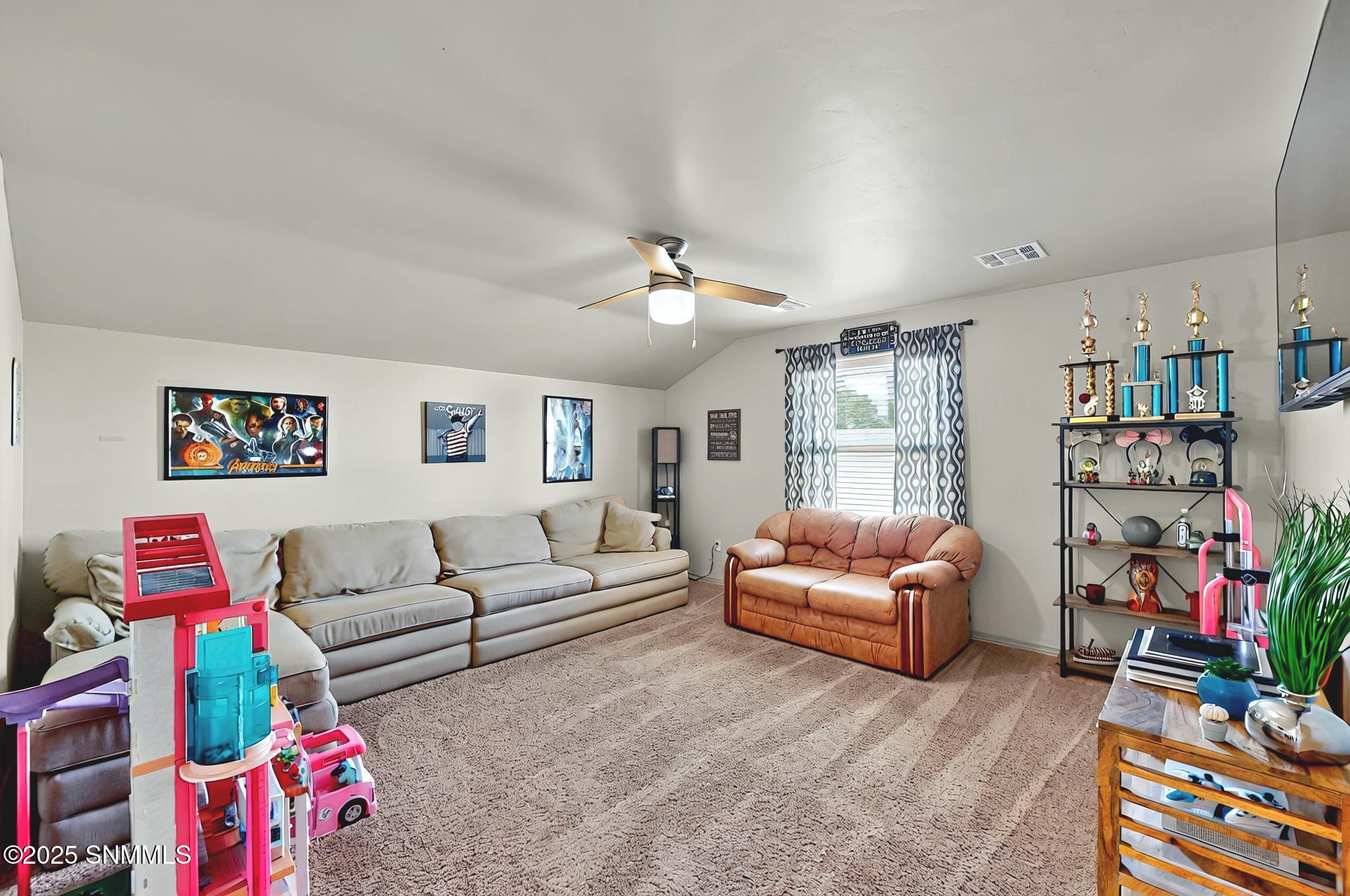 2869 Borroughs Street Property Photo 26