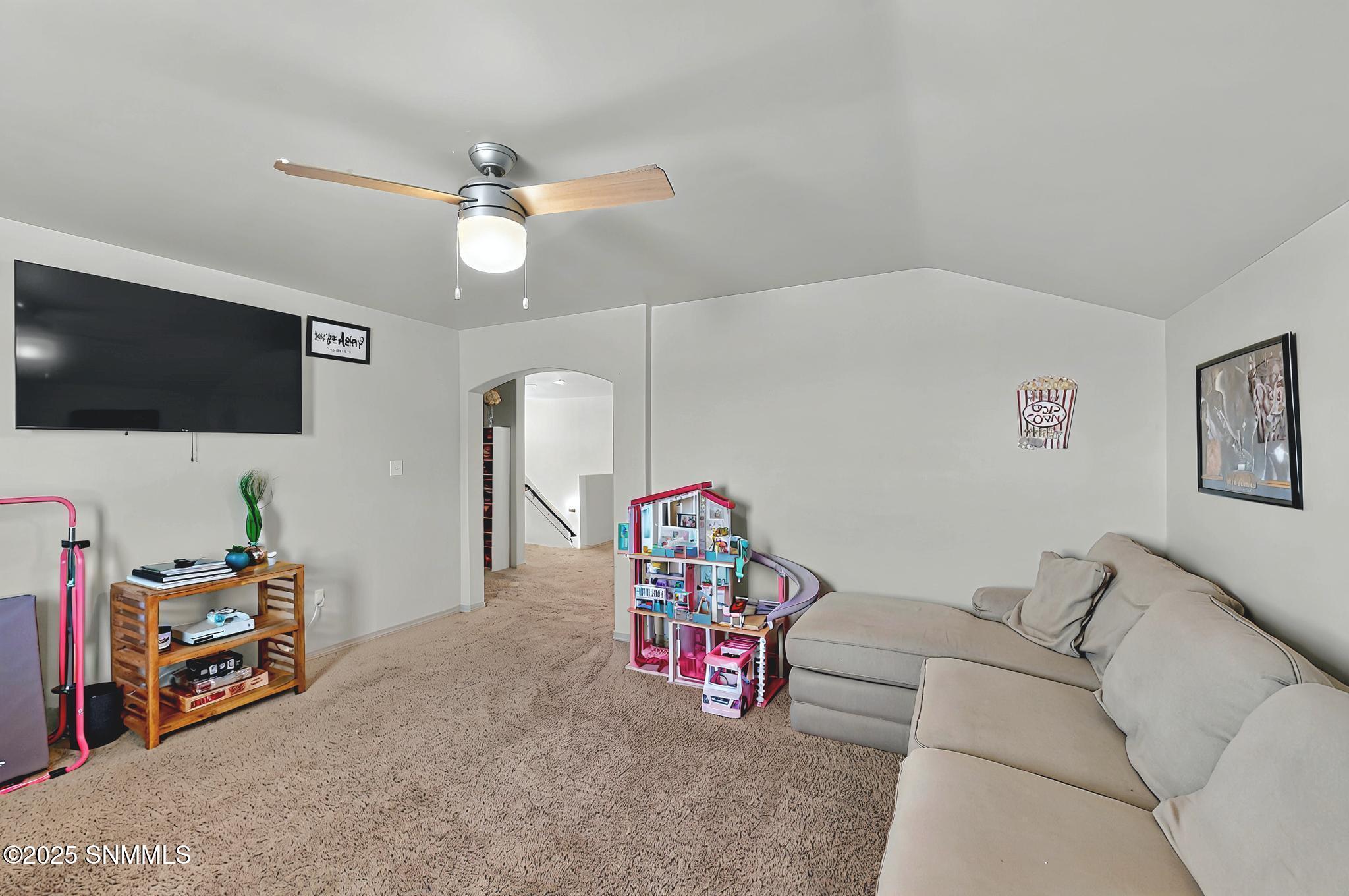 2869 Borroughs Street Property Photo 27